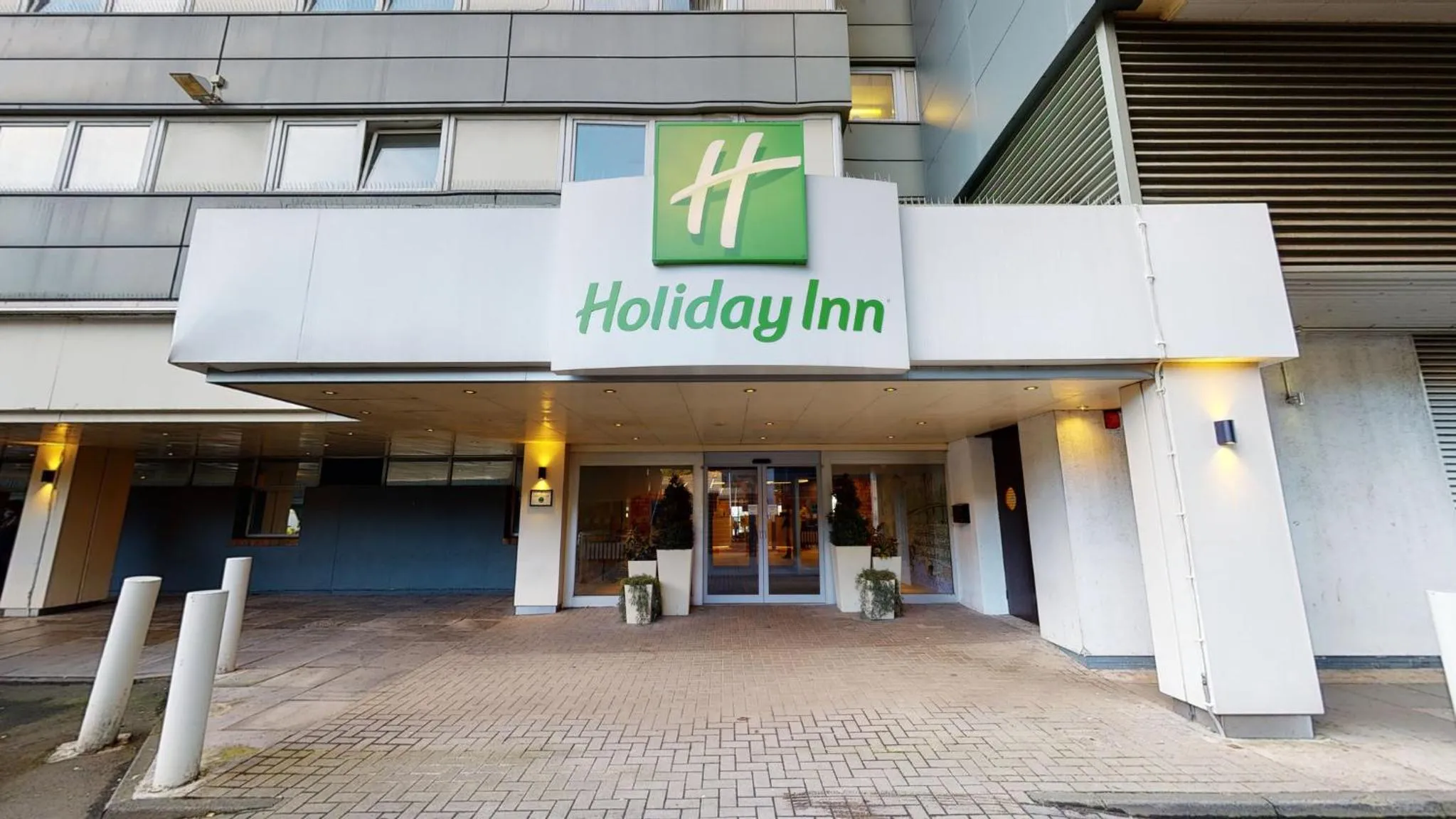 Property building in Holiday Inn Edinburgh Zoo by IHG