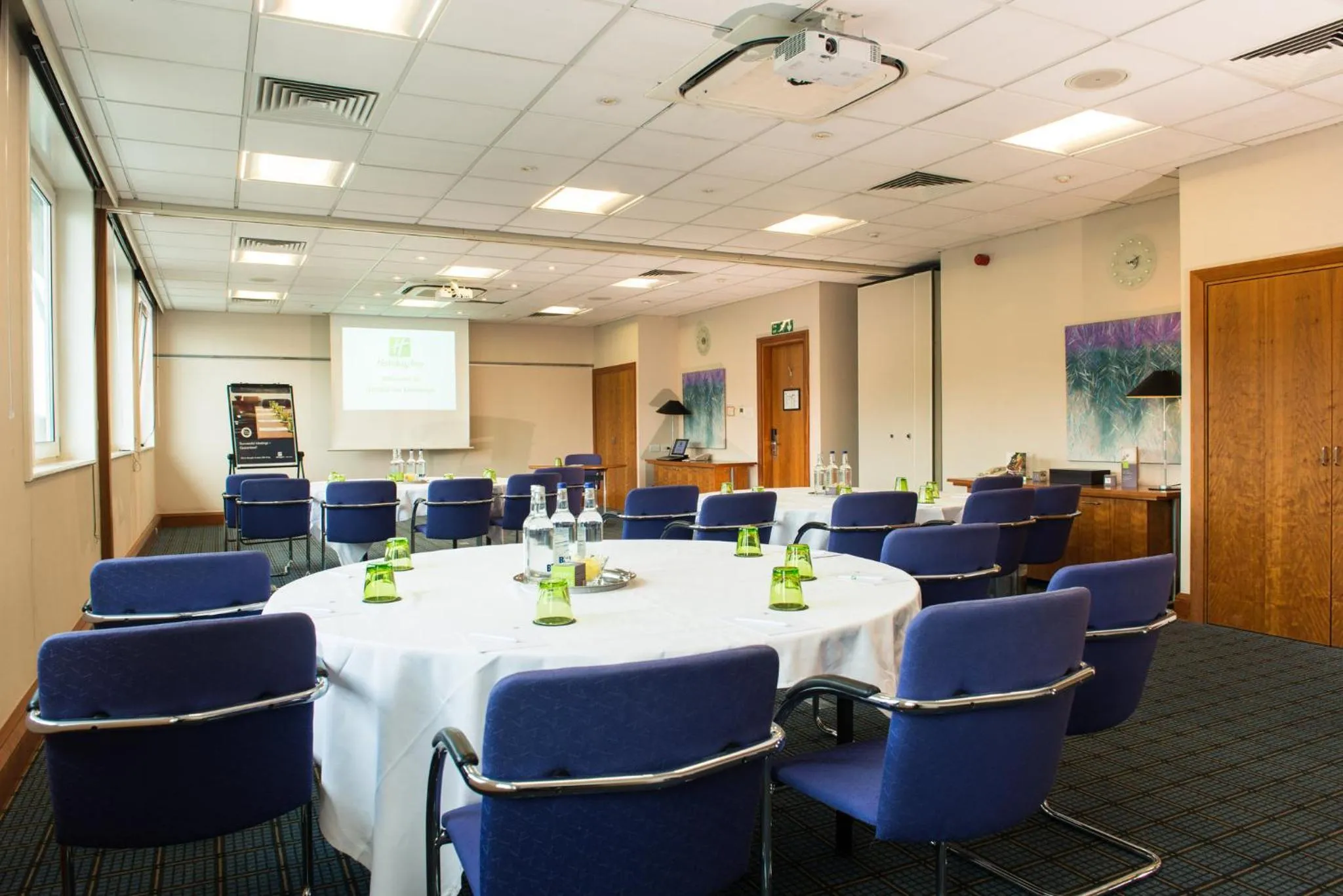 Meeting/conference room in Holiday Inn Edinburgh Zoo by IHG