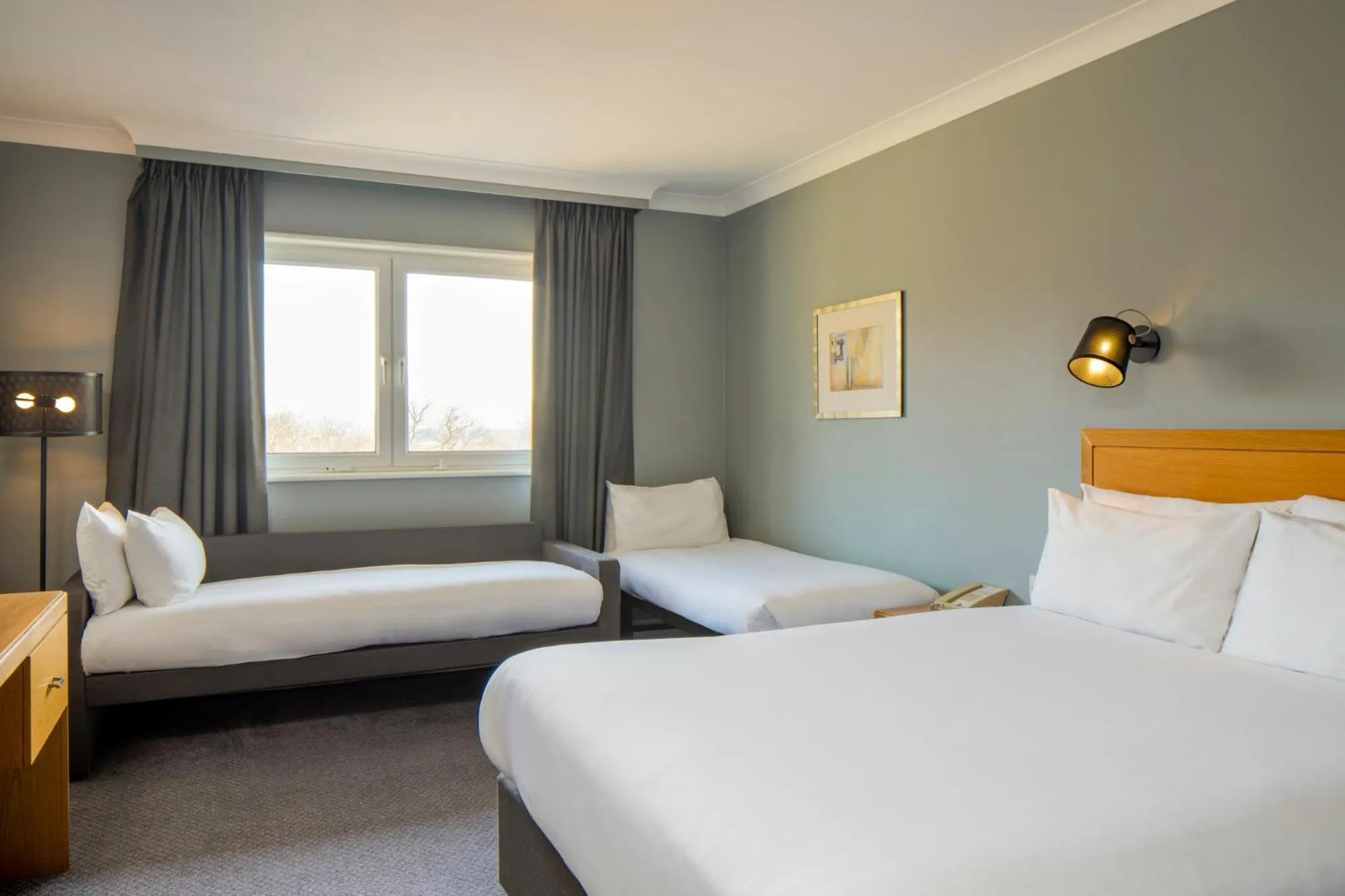 Photo of the whole room, Bed in Holiday Inn Edinburgh Zoo by IHG