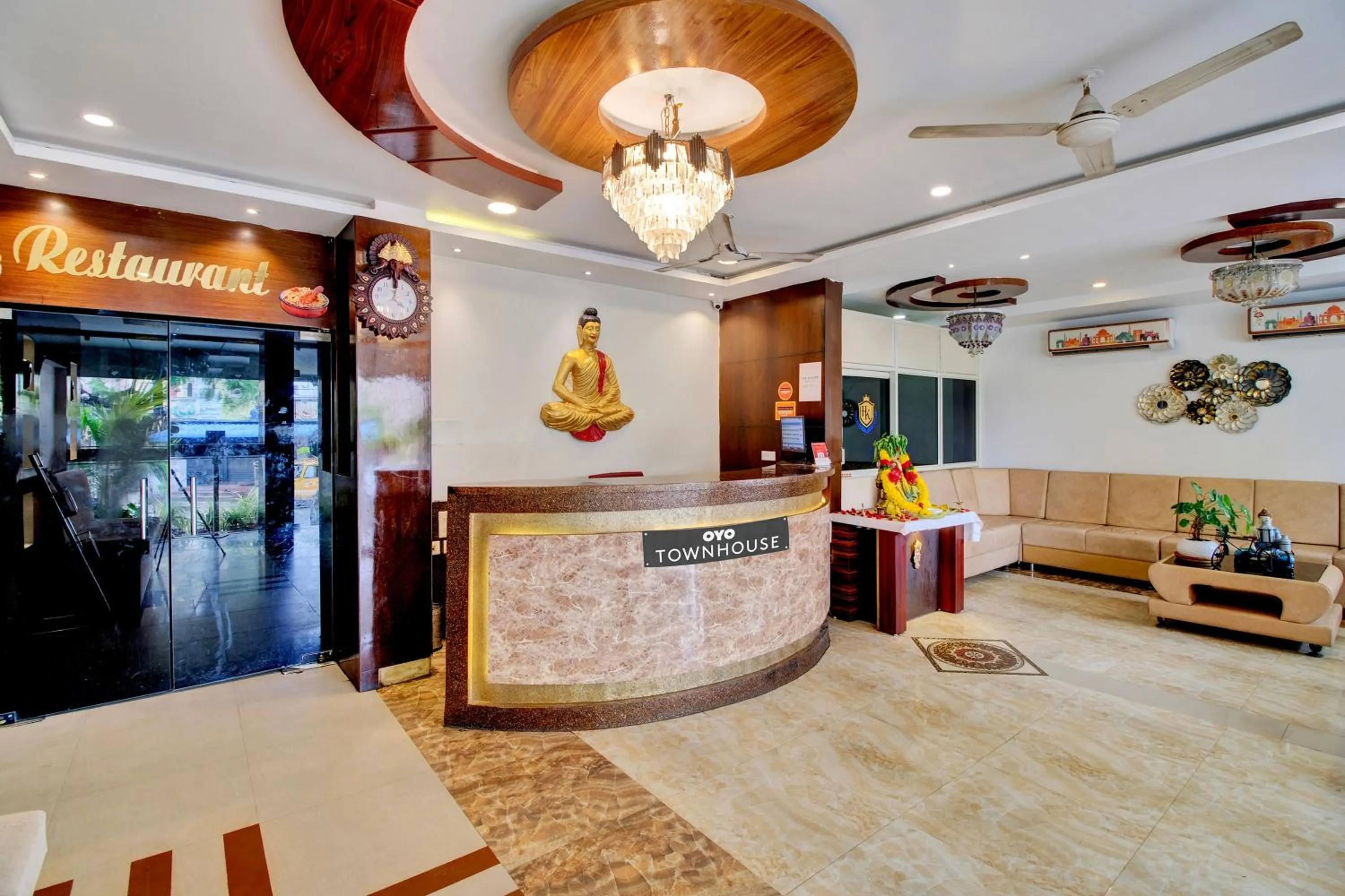 Lobby or reception in Hotel O Jaya Fortune