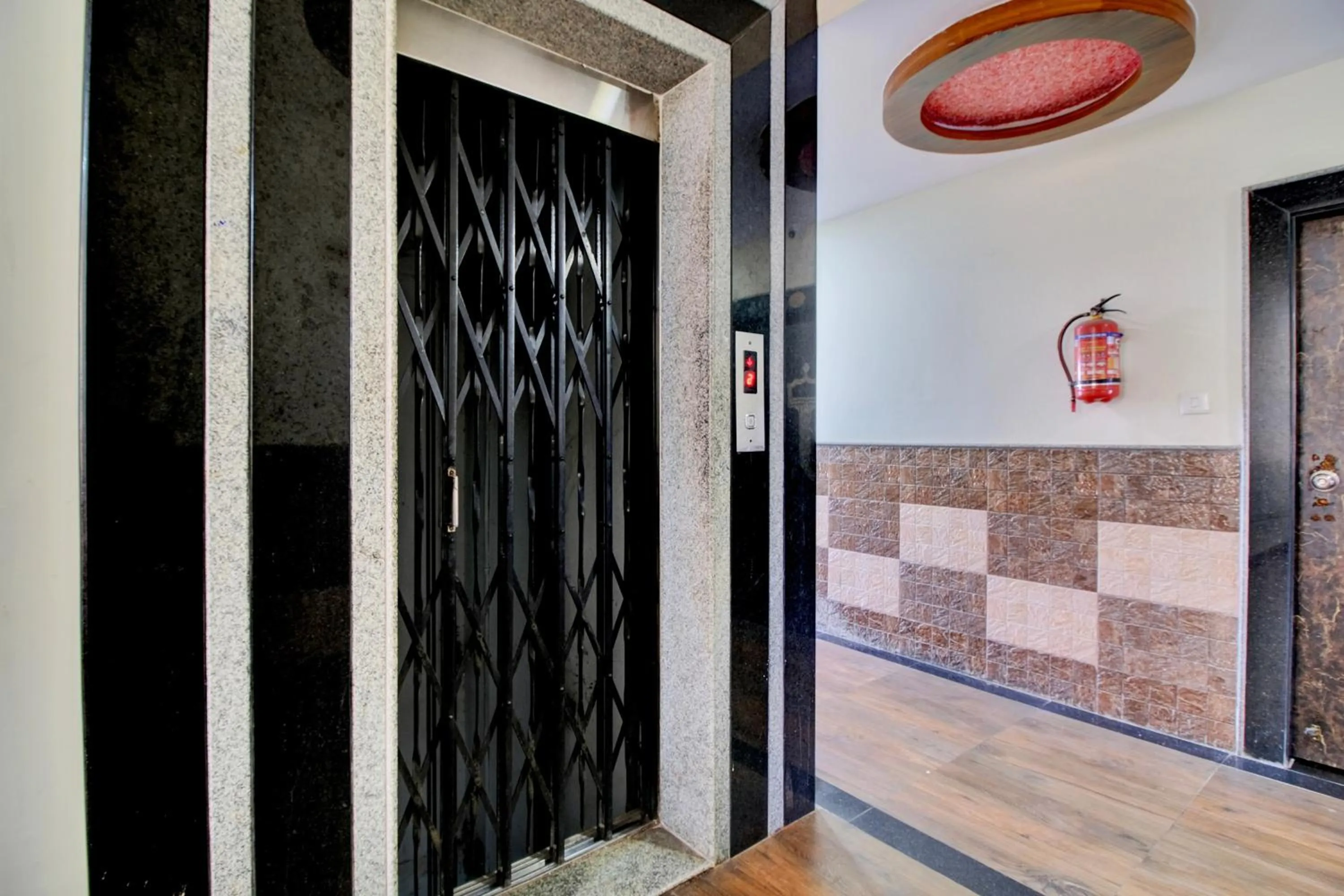 Facade/entrance in Hotel O Jaya Fortune