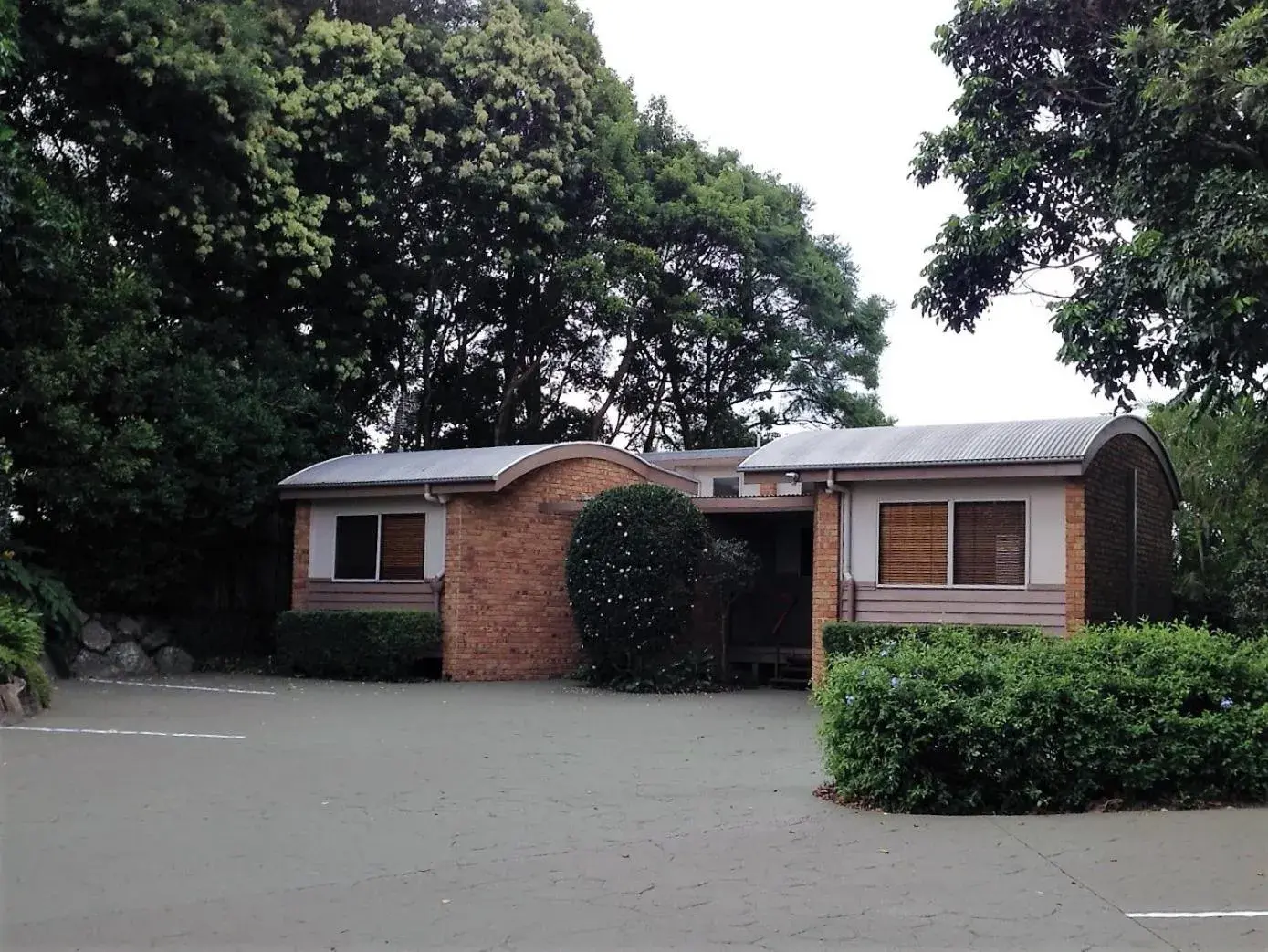 Property building in Maleny Terrace Cottages Property building in Maleny Terrace Cottages