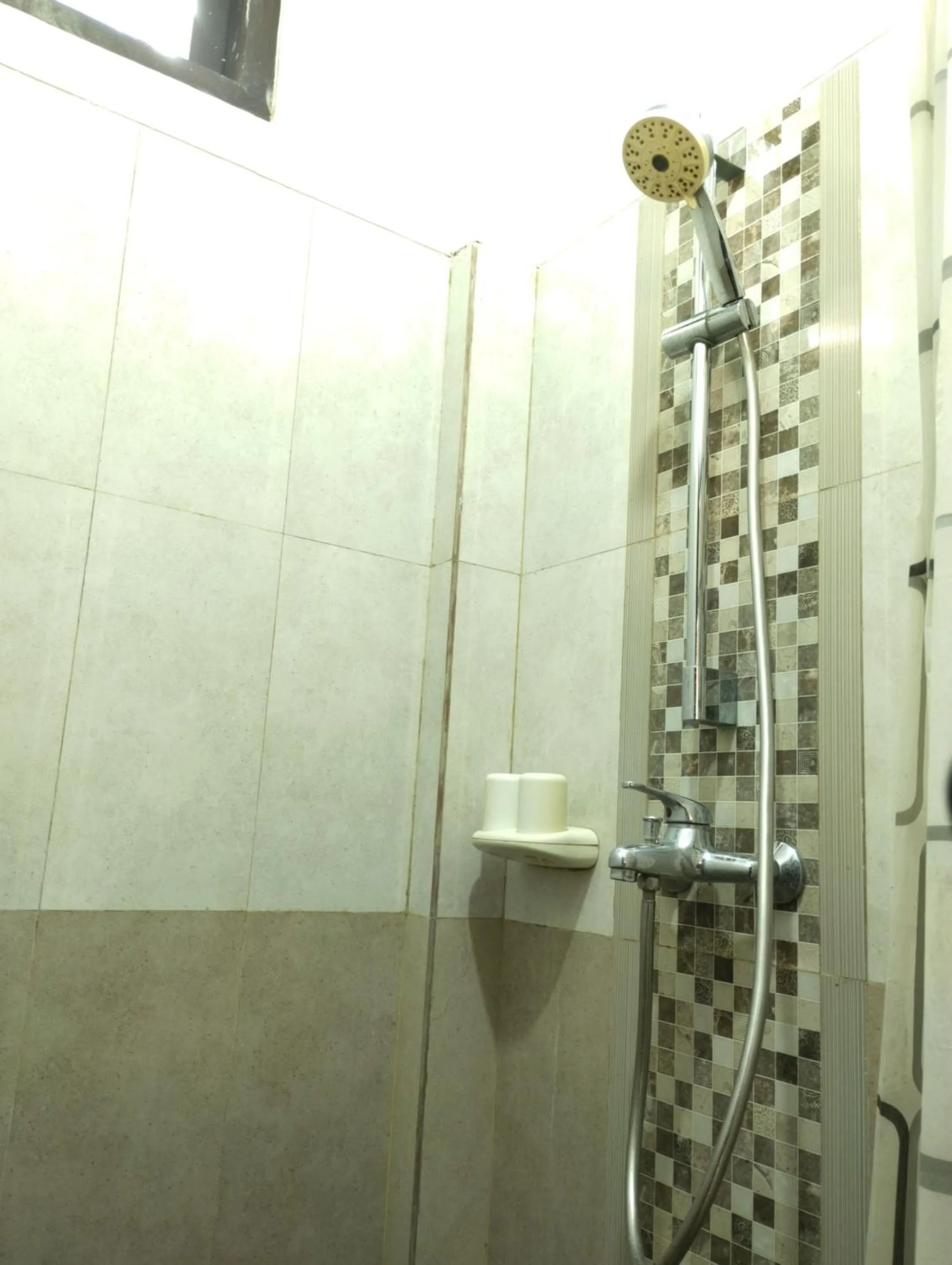 Shower in Indraprastha 2 Bungalow