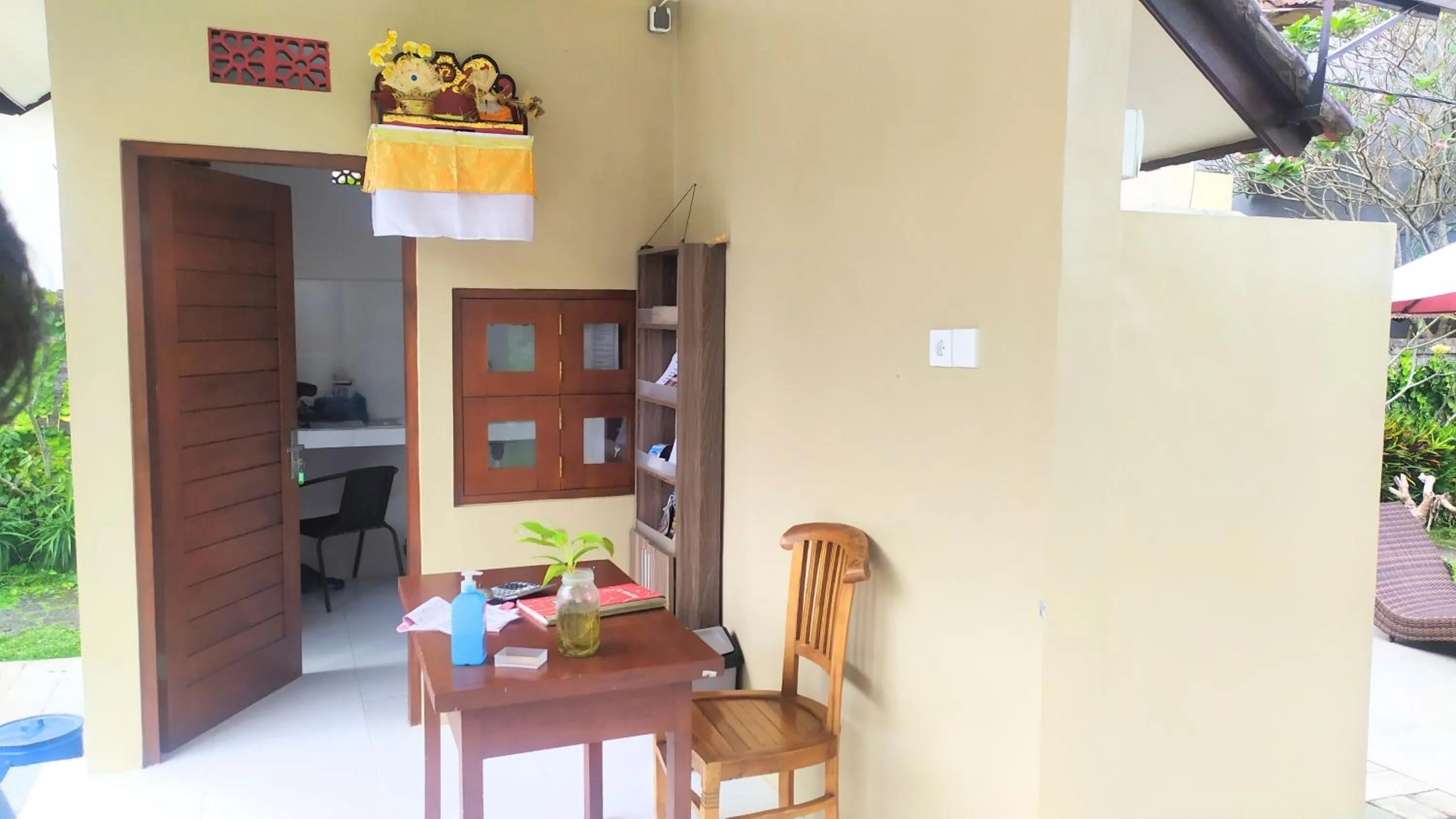 Lobby or reception in Indraprastha 2 Bungalow