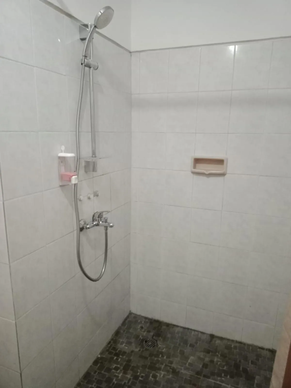 Shower in Indraprastha 2 Bungalow