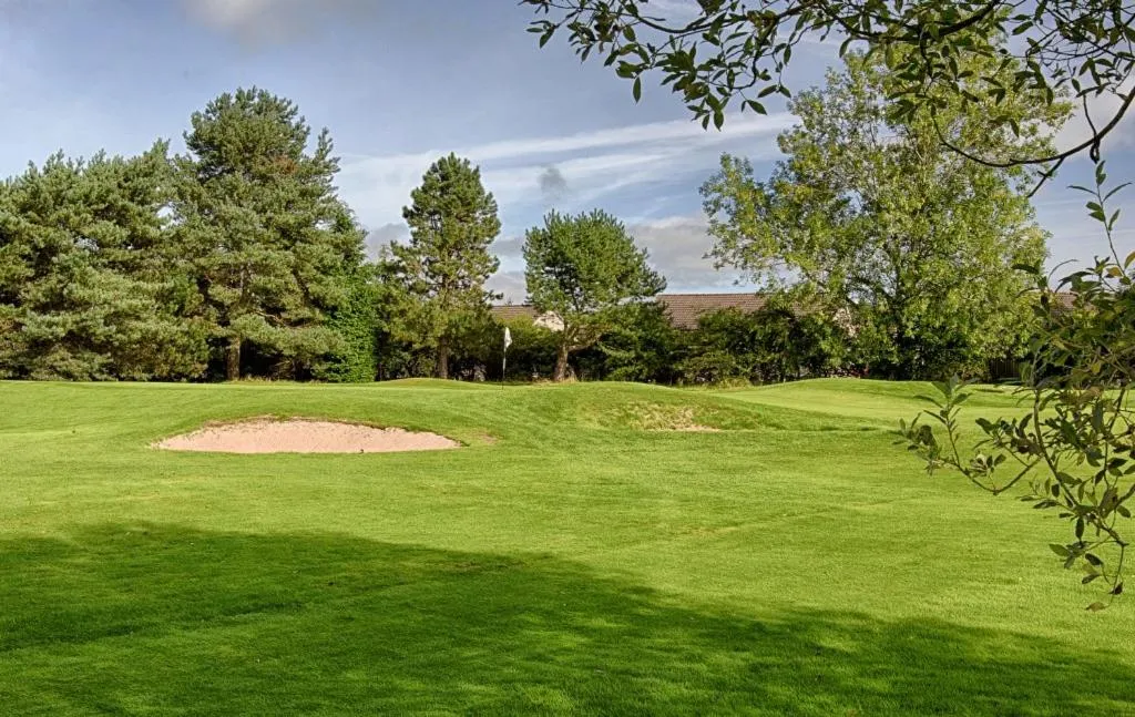 Golfcourse in Cairndale Hotel & Spa