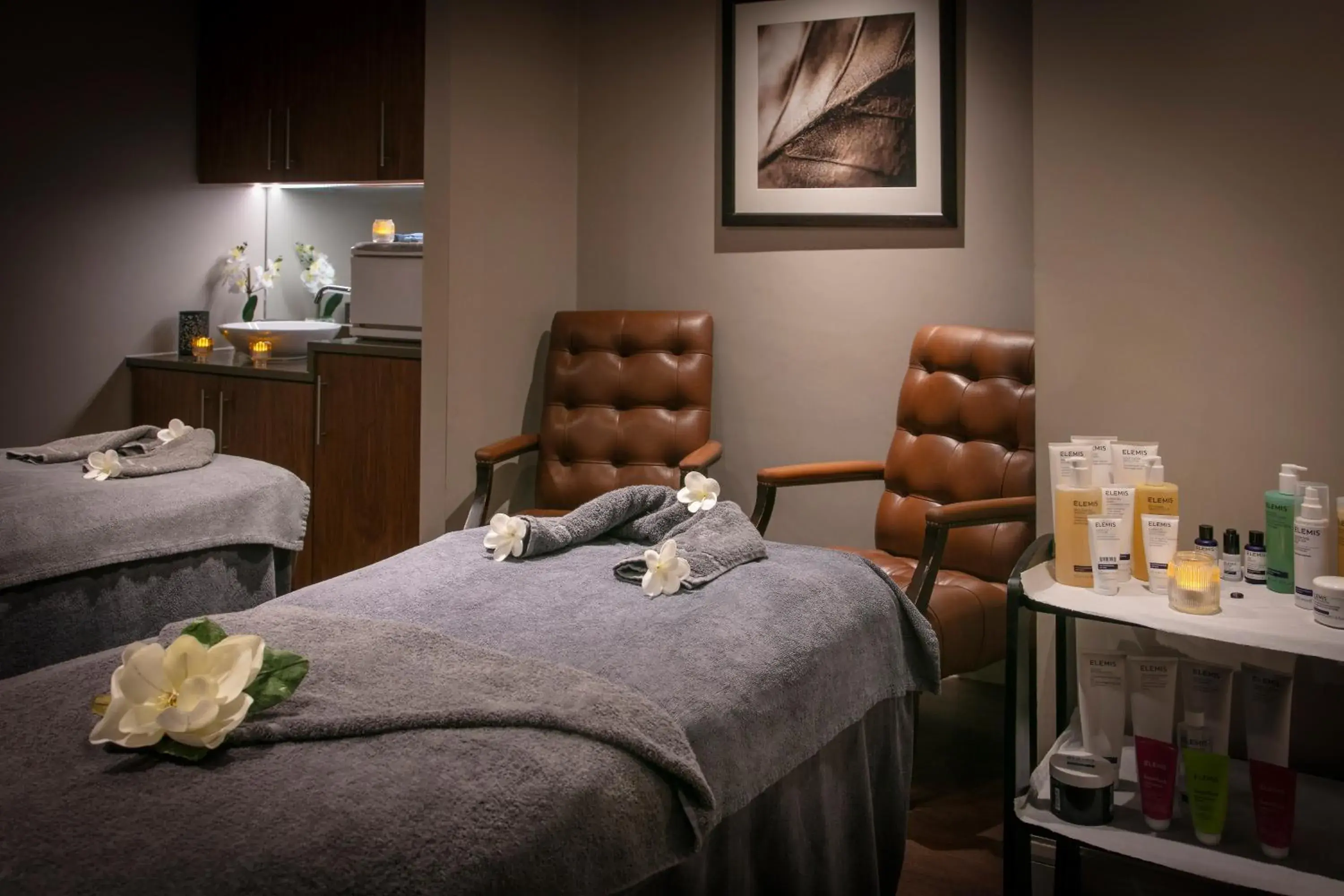Spa and wellness centre/facilities, Bed in Glasgow Westerwood Hotel, Spa & Golf Resort Spa and wellness centre/facilities, Bed in Glasgow Westerwood Hotel, Spa & Golf Resort