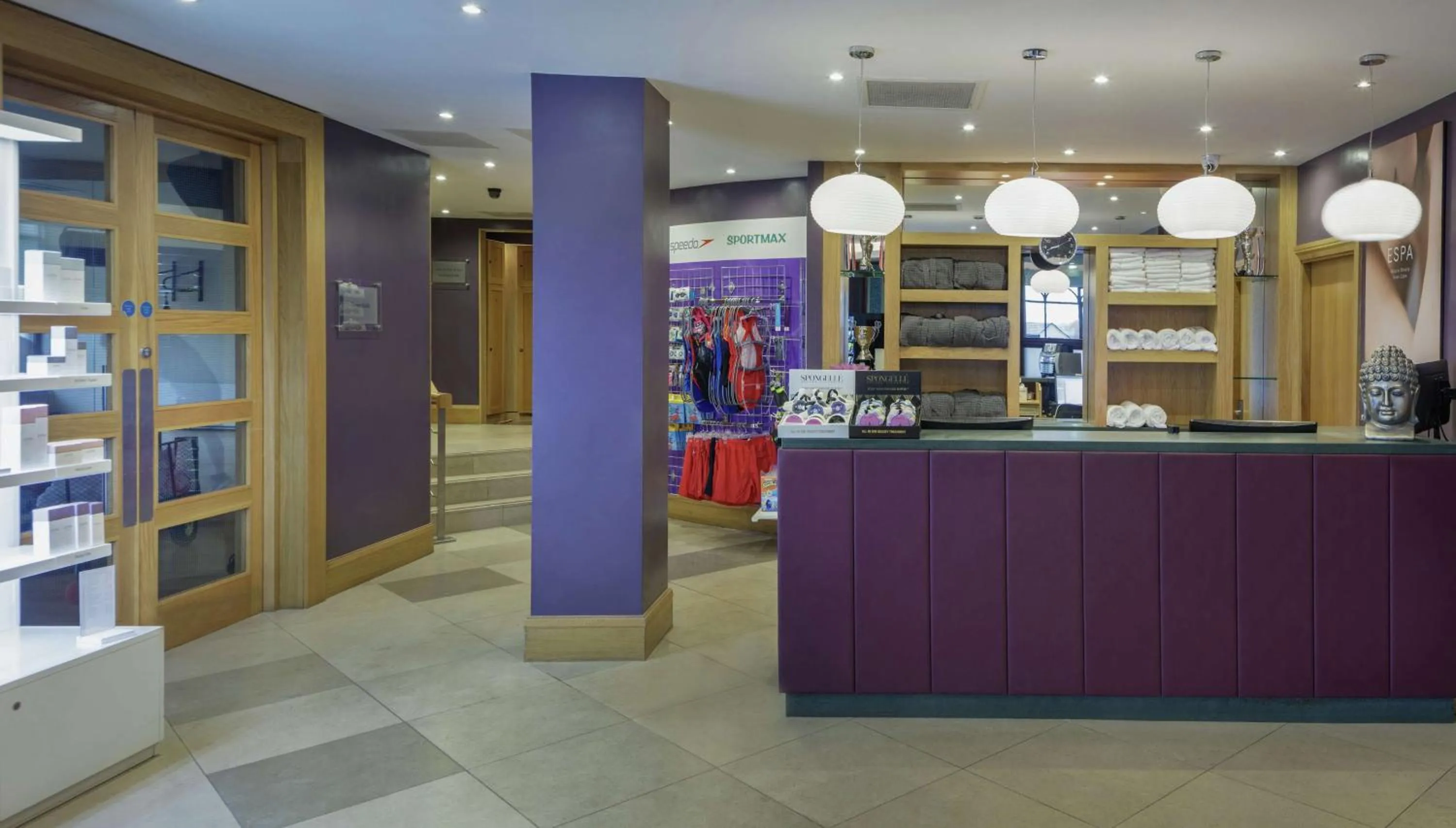 Lobby or reception in Glasgow Westerwood Hotel, Spa & Golf Resort