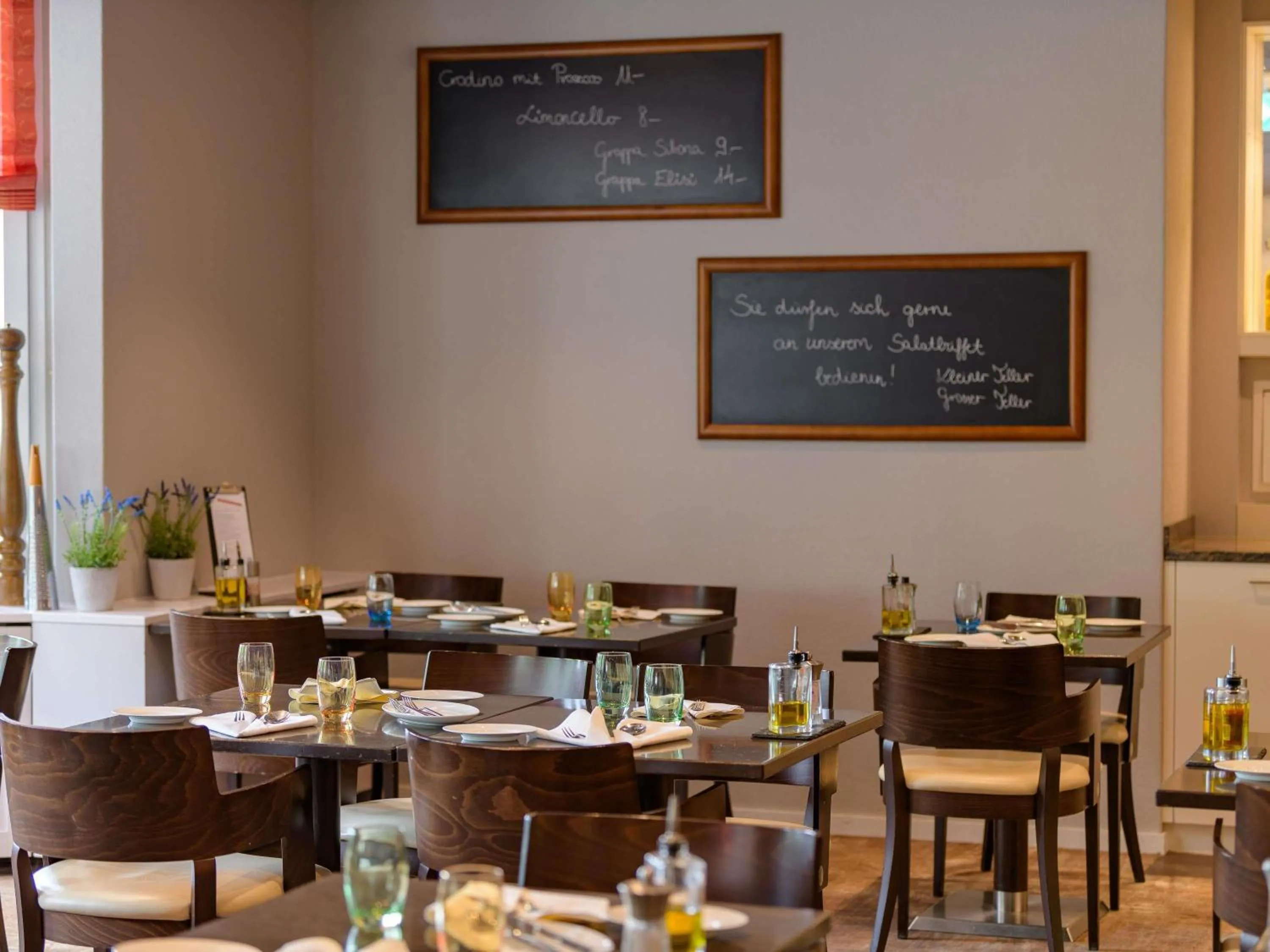 Restaurant/places to eat in Mövenpick Hotel Egerkingen