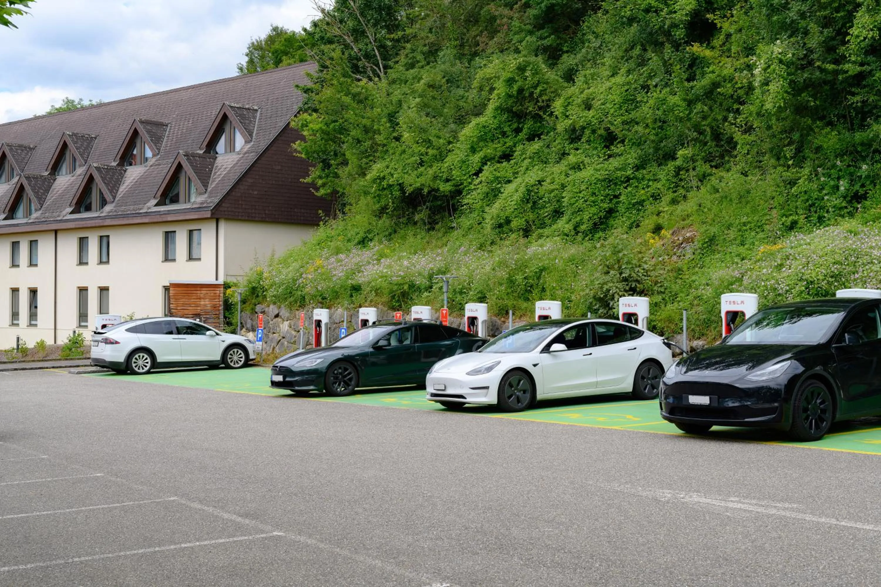 Parking in Mövenpick Hotel Egerkingen