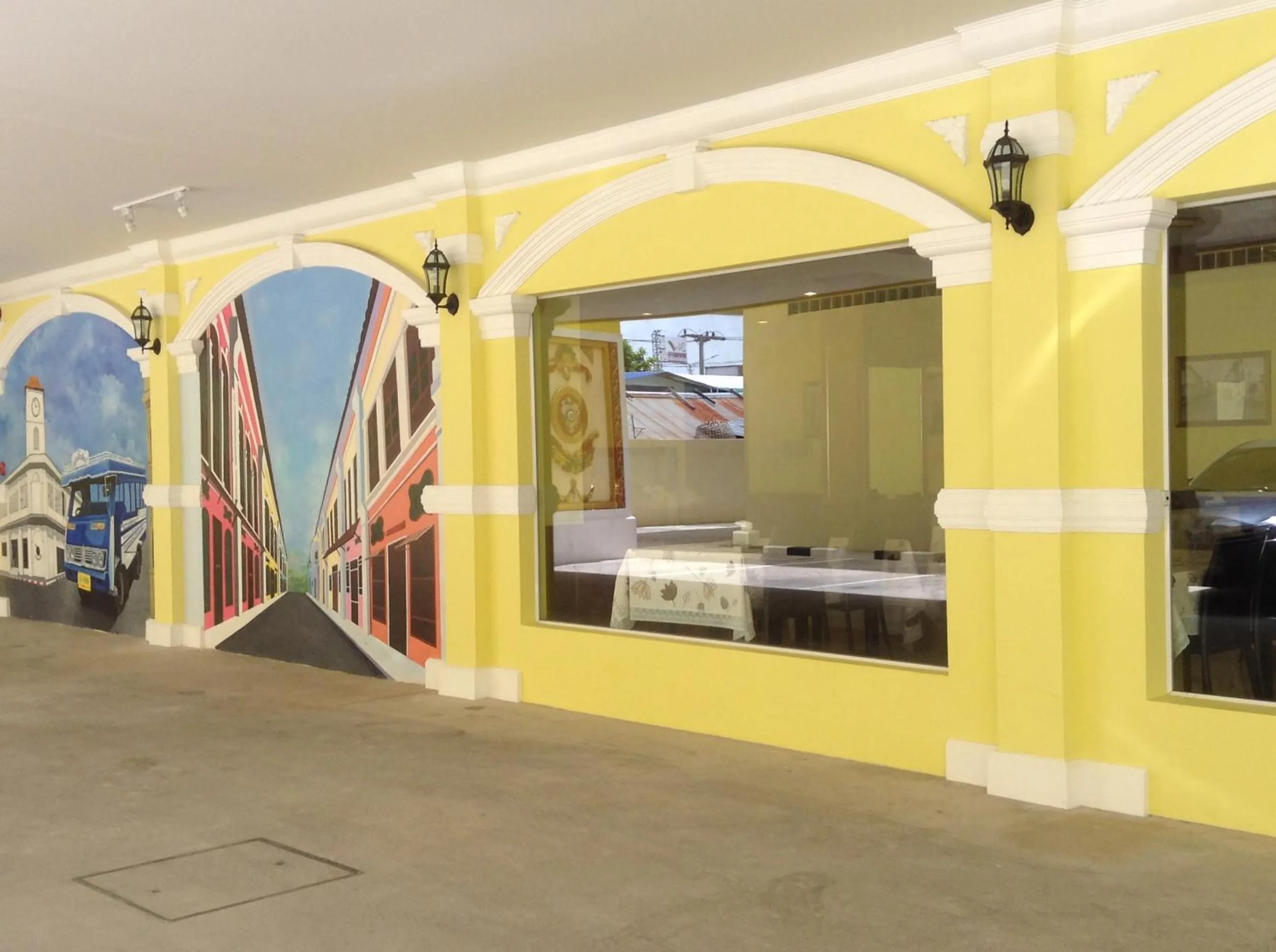 Restaurant/places to eat in Phuket Chinoinn-SHAPlus Certified