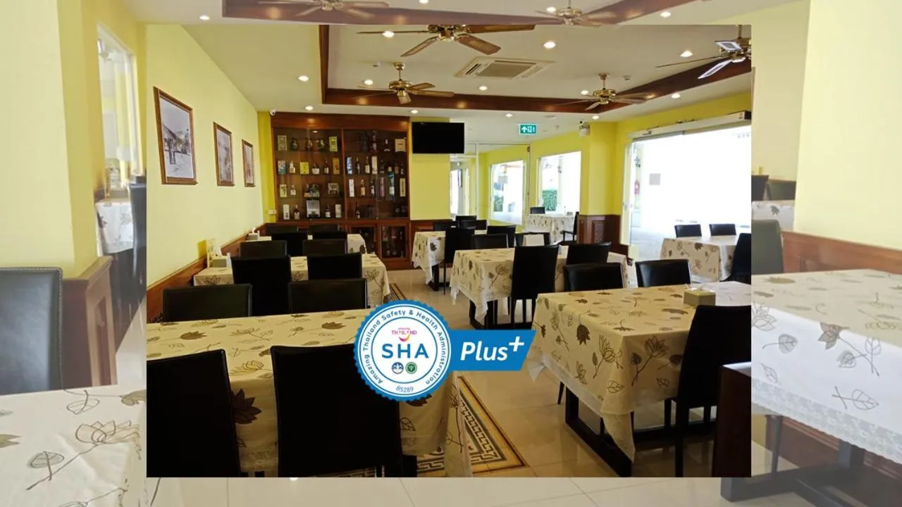 Restaurant/places to eat in Phuket Chinoinn-SHAPlus Certified