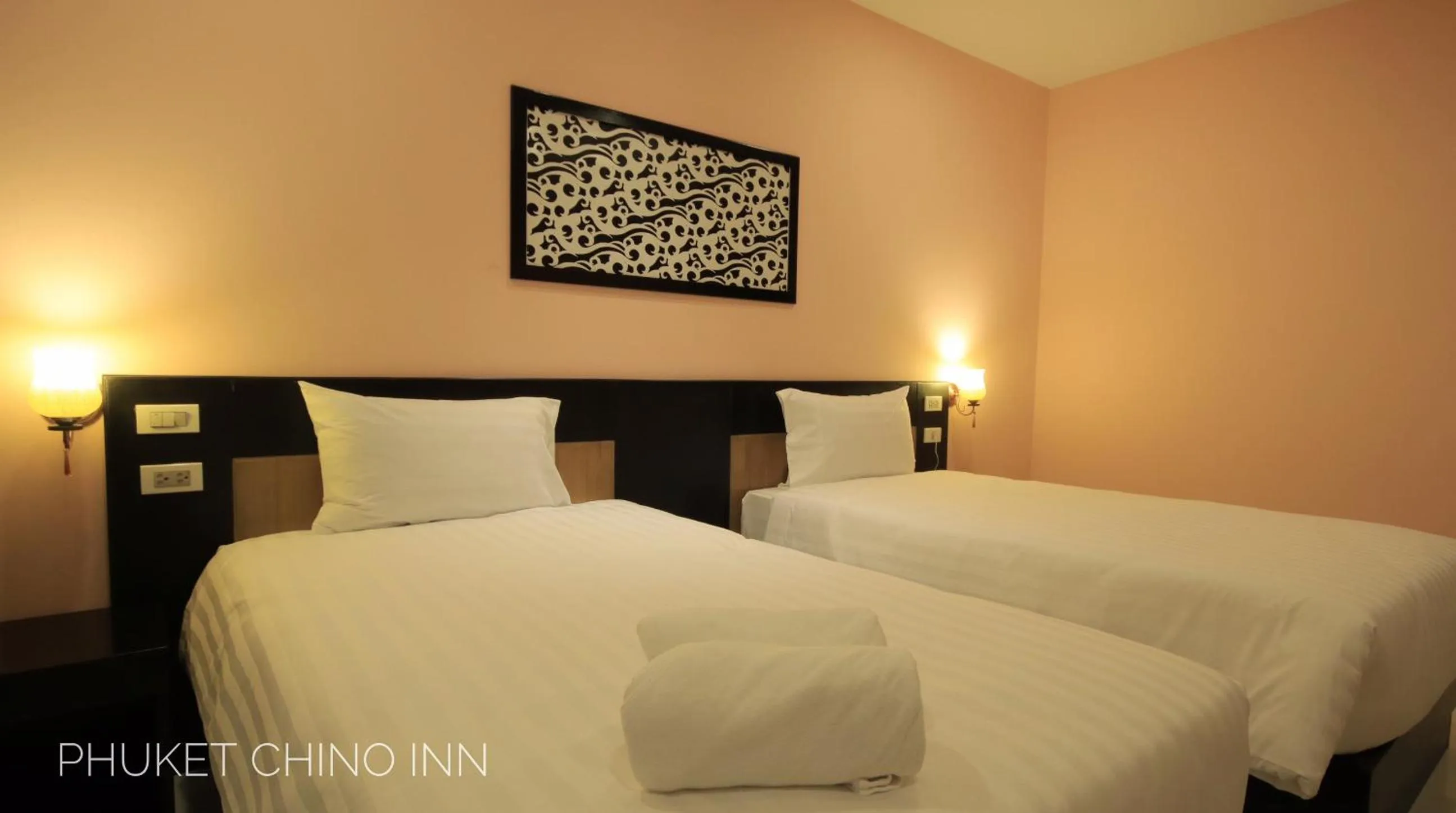 Bed in Phuket Chinoinn-SHAPlus Certified