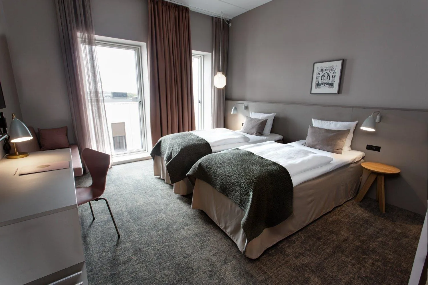 Photo of the whole room, Bed in Hotel Odeon