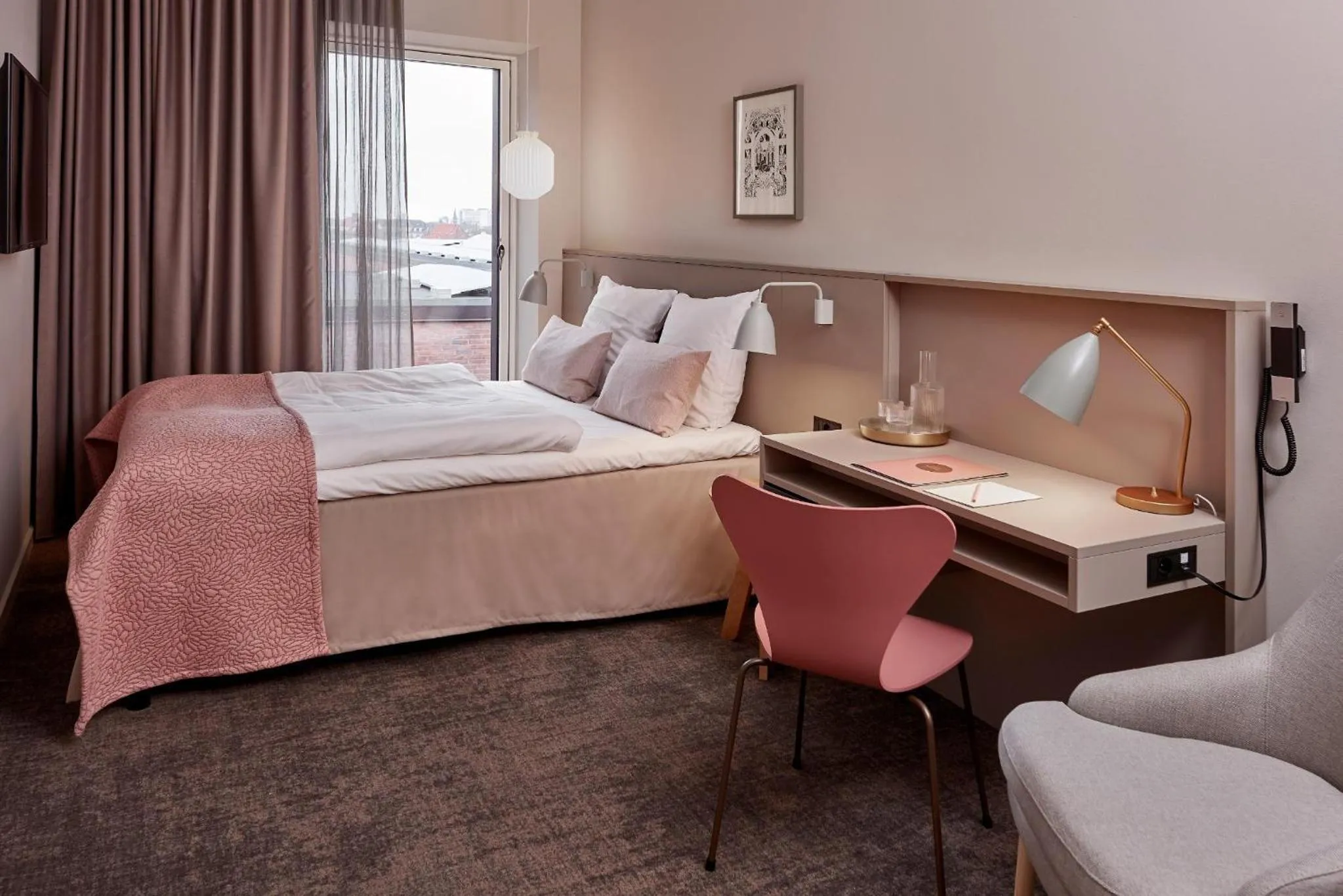 Photo of the whole room, Bed in Hotel Odeon