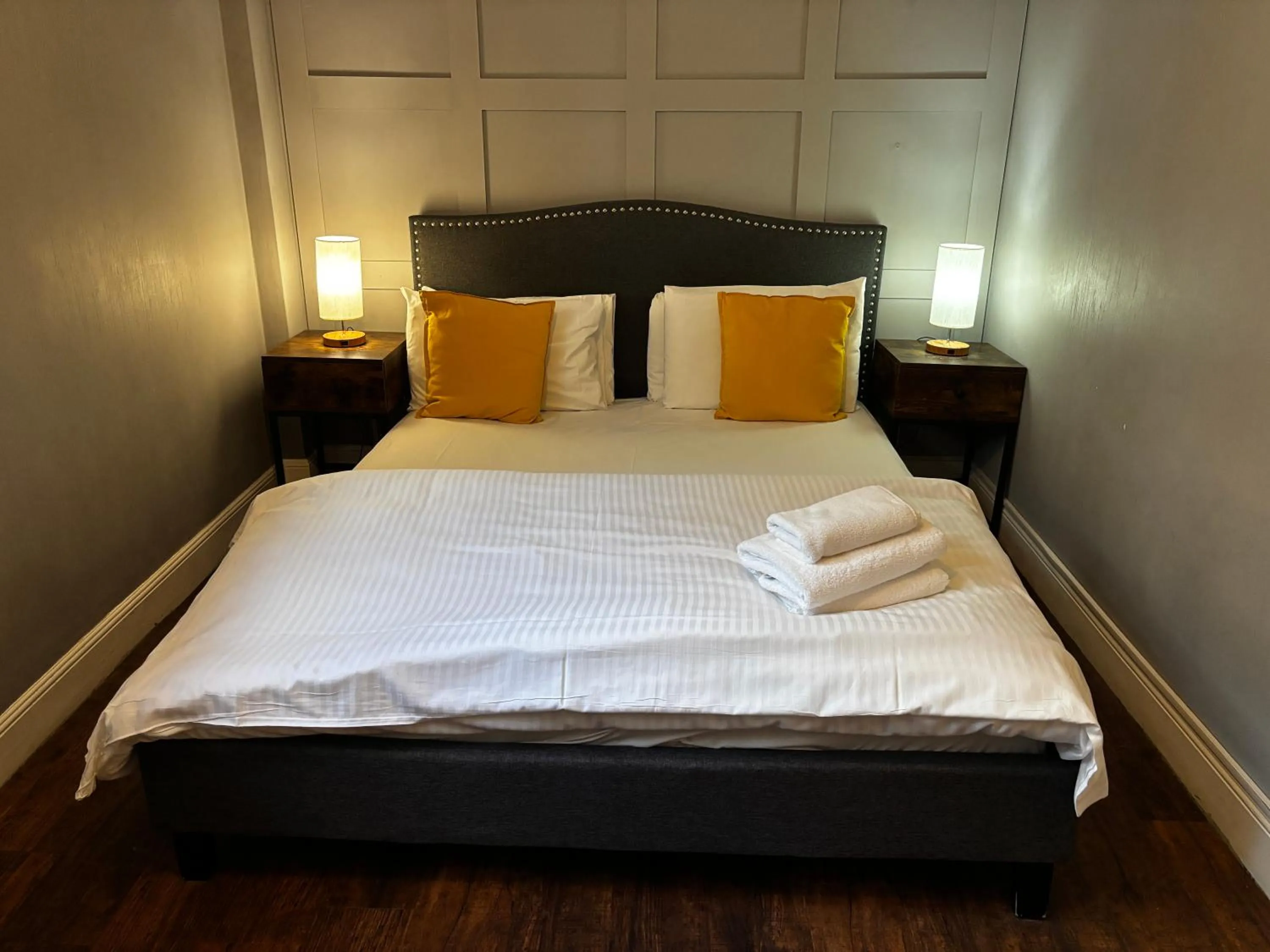 Bed in Safestay Glasgow Charing Cross