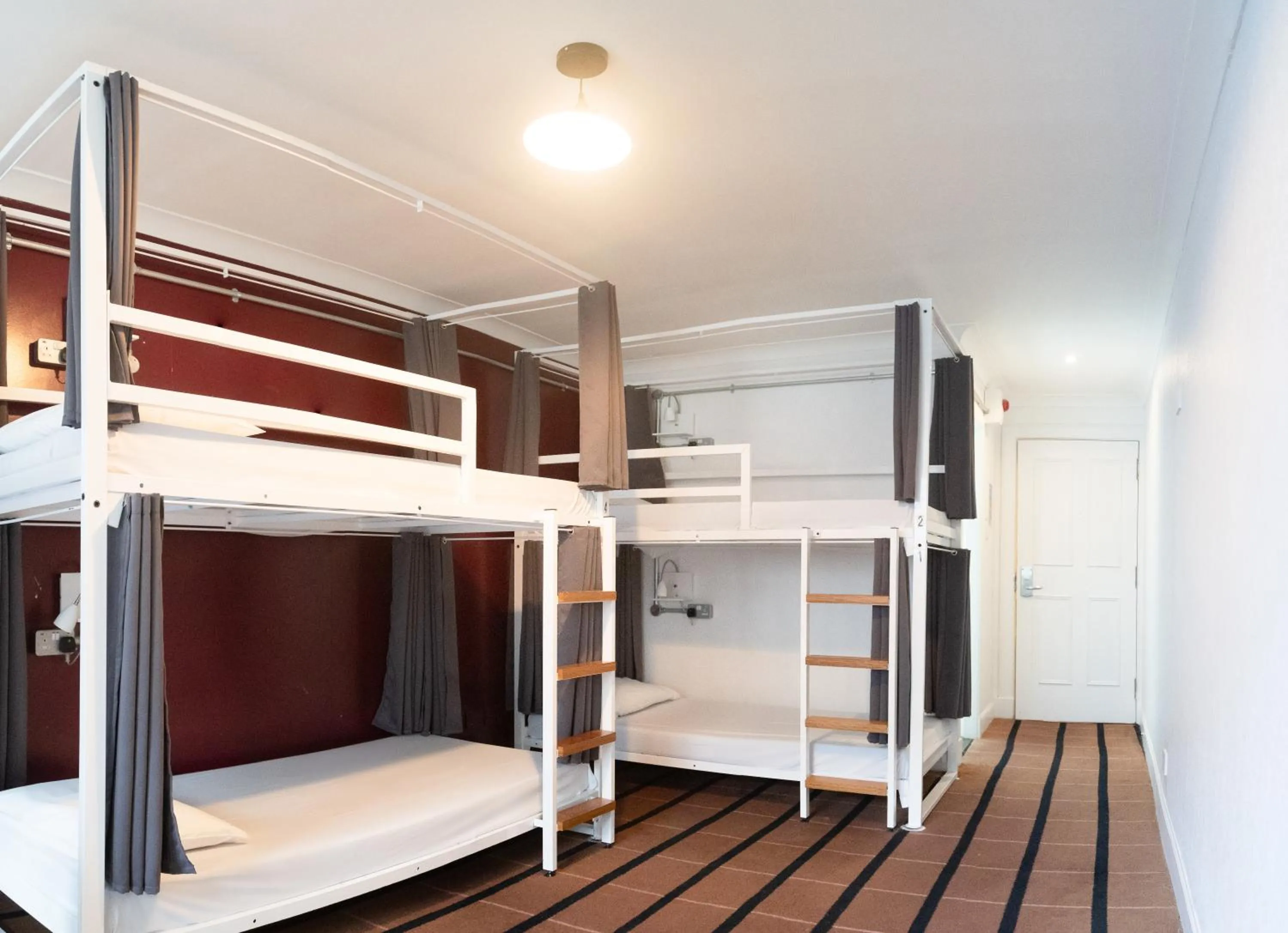 Bedroom, Bed in Safestay Glasgow Charing Cross