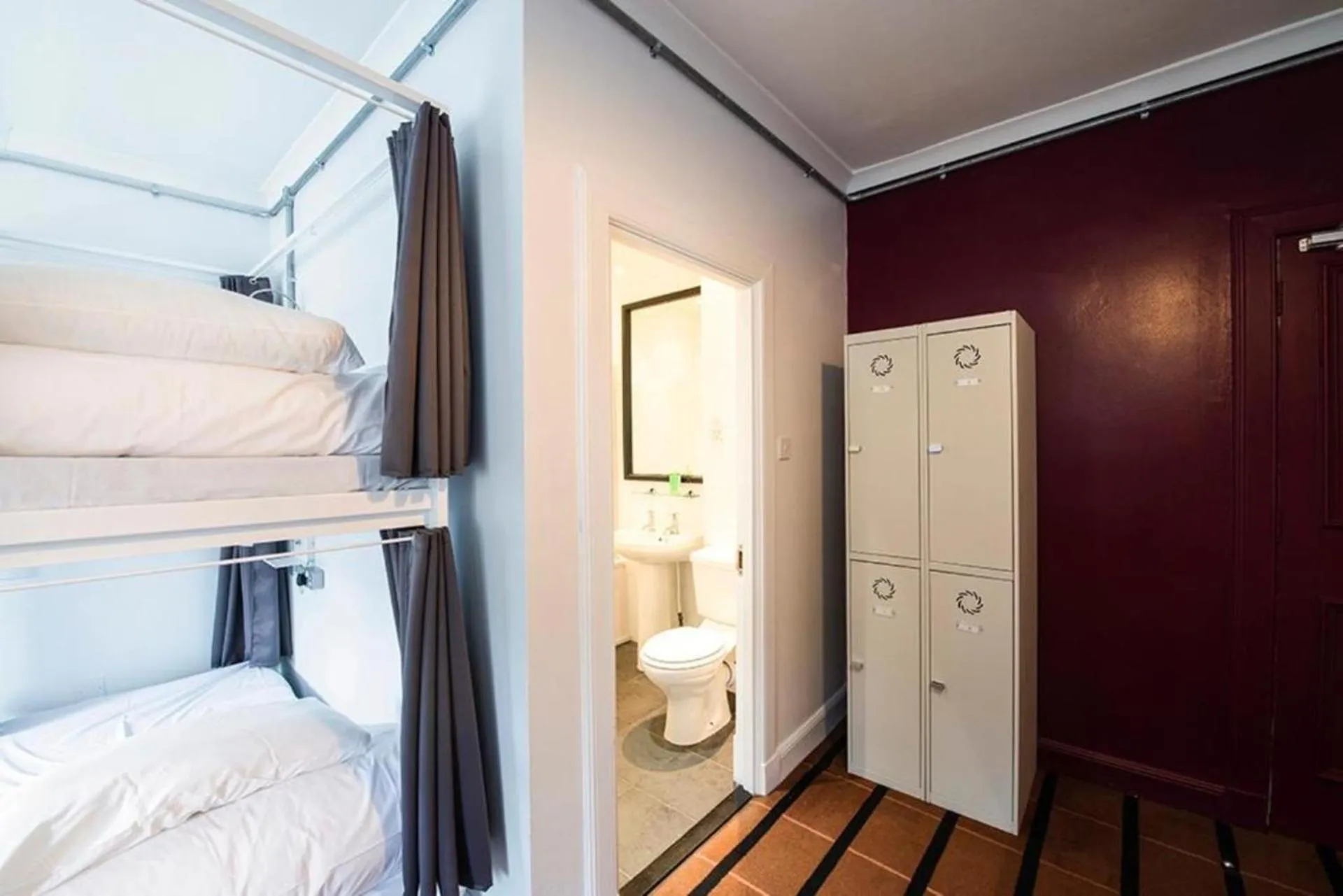 Bedroom, Bed in Safestay Glasgow Charing Cross