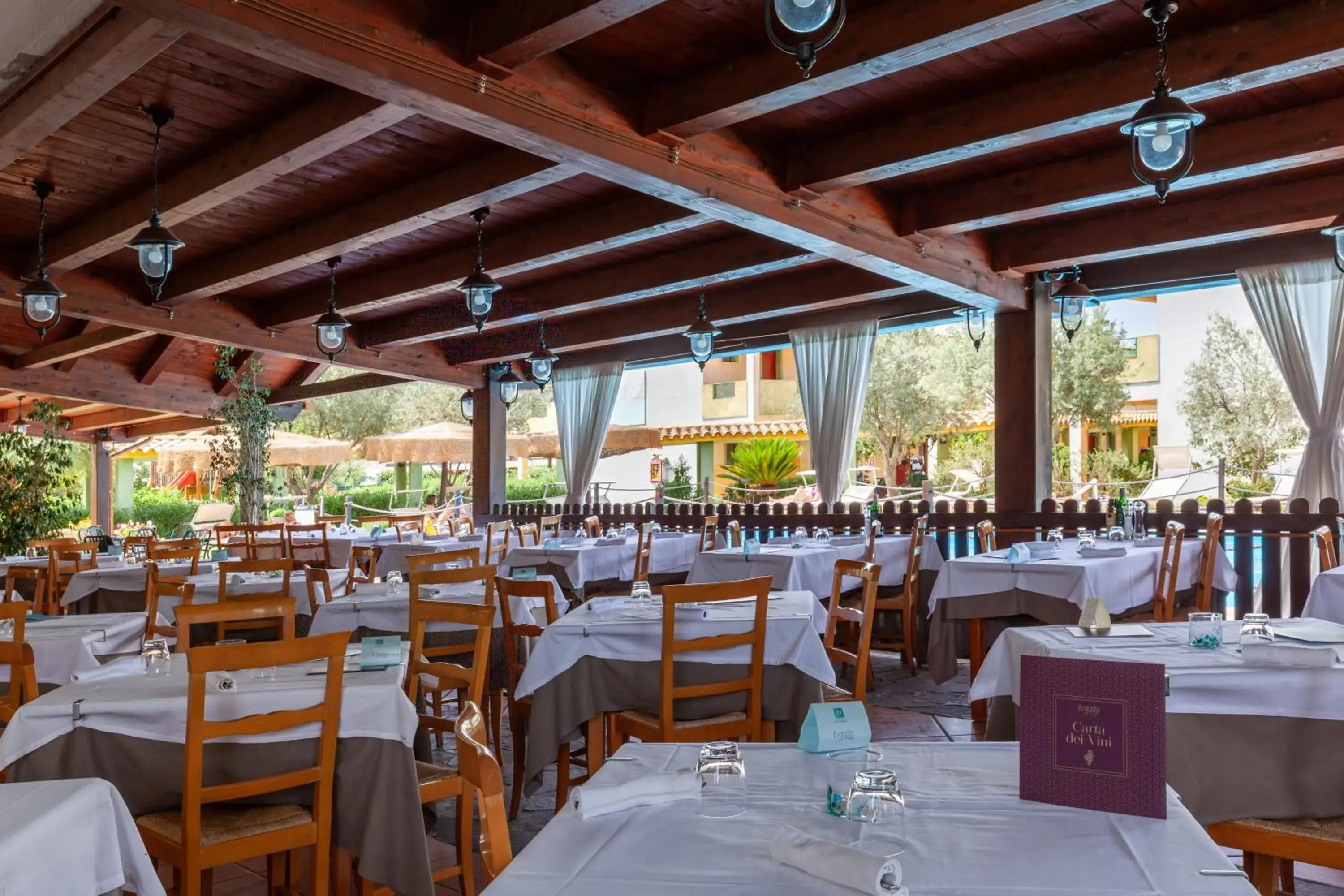 Restaurant/places to eat in iH Hotels Le Zagare Resort Restaurant/places to eat in iH Hotels Le Zagare Resort