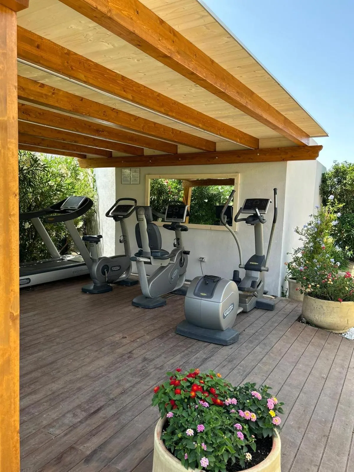 Fitness centre/facilities in iH Hotels Le Zagare Resort