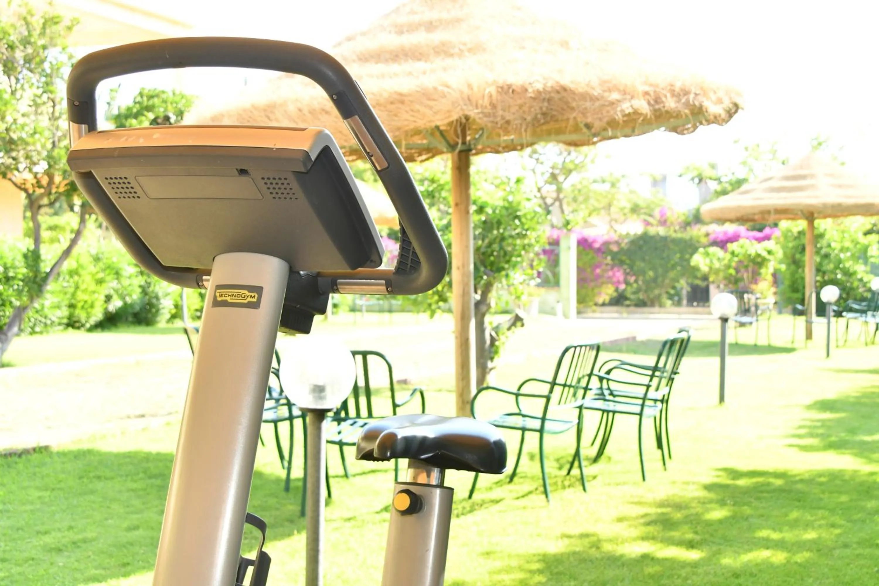 Sports in iH Hotels Le Zagare Resort