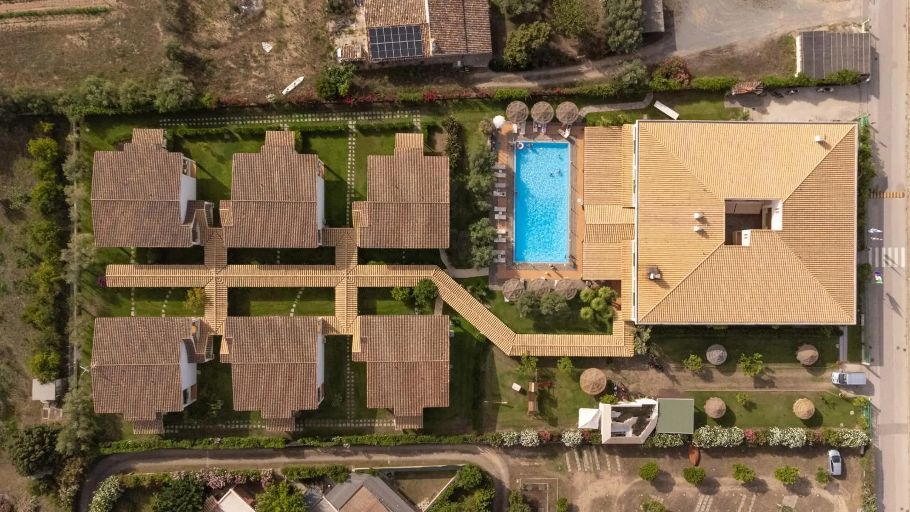 Swimming pool in iH Hotels Le Zagare Resort Swimming pool in iH Hotels Le Zagare Resort