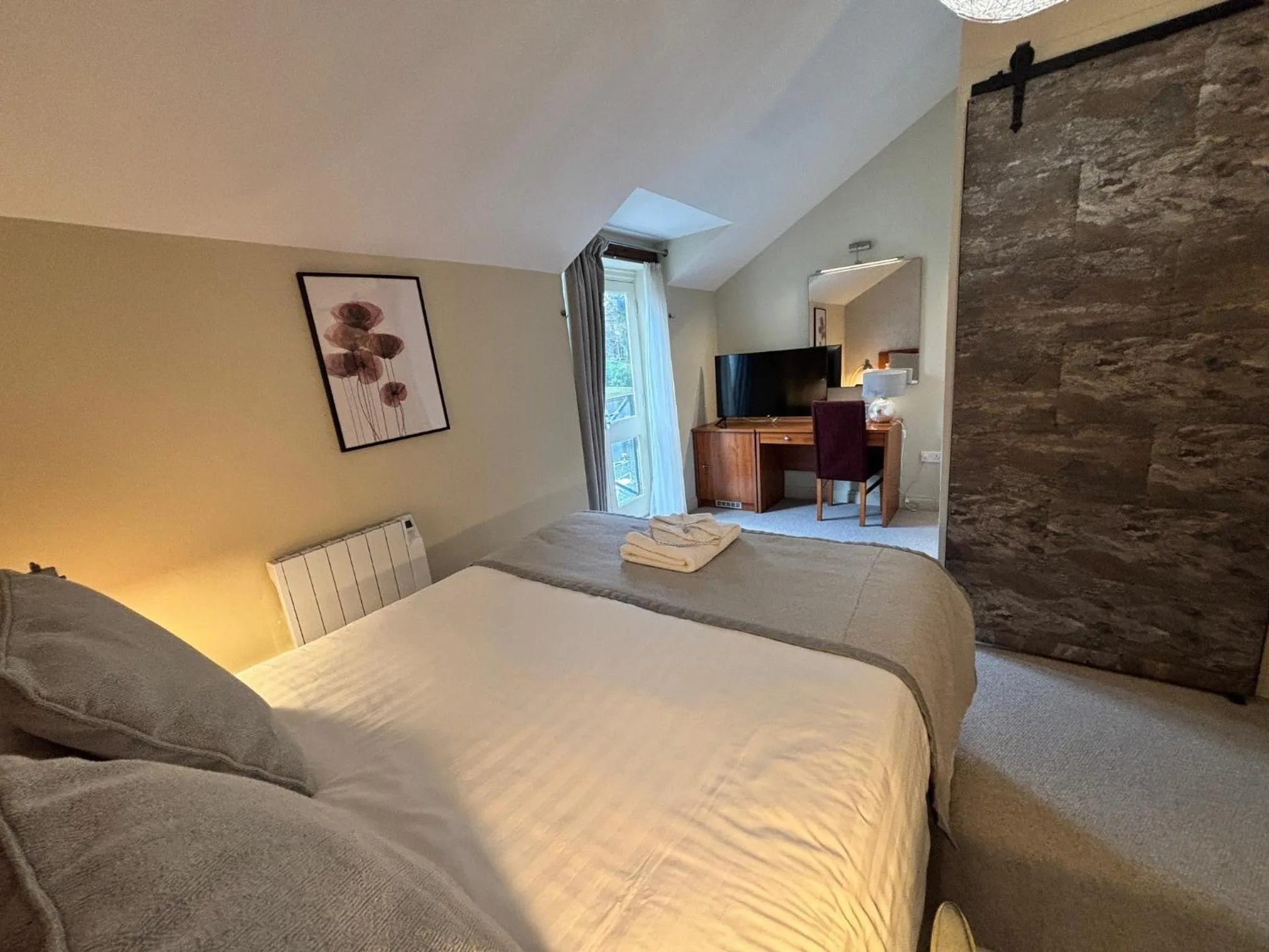 Bed in Herriots Hotel