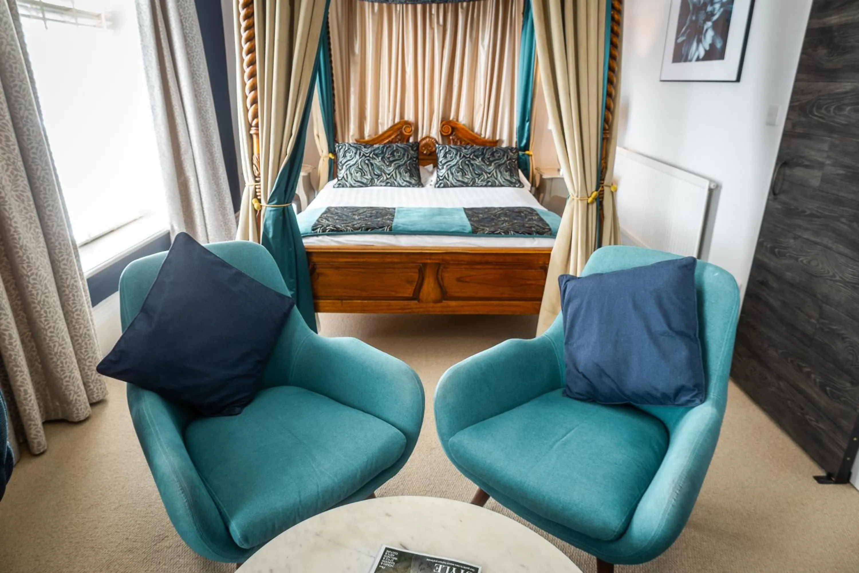 Bed in Herriots Hotel