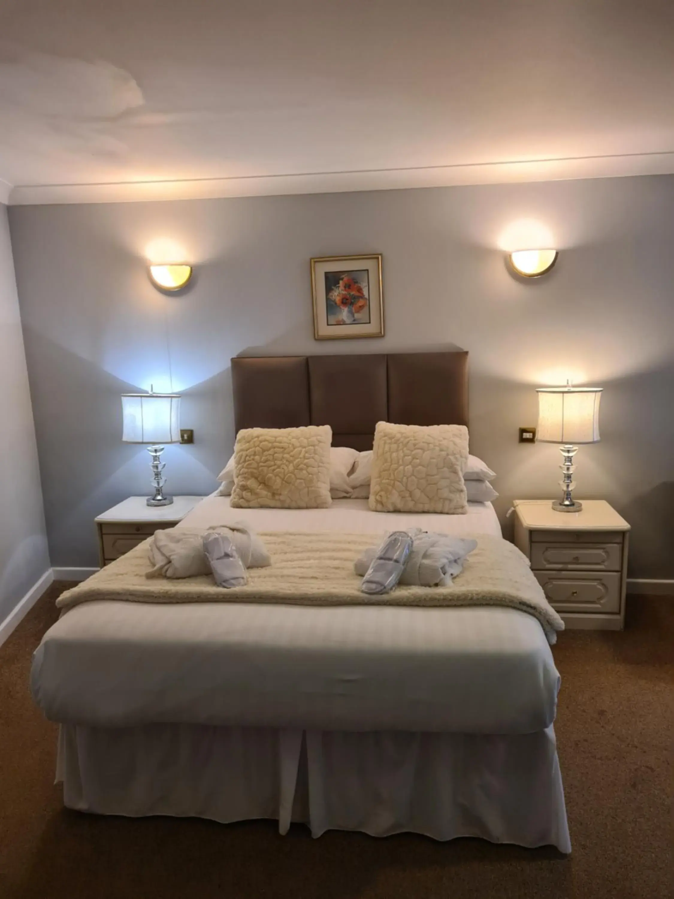 Bed in Durley Grange Hotel