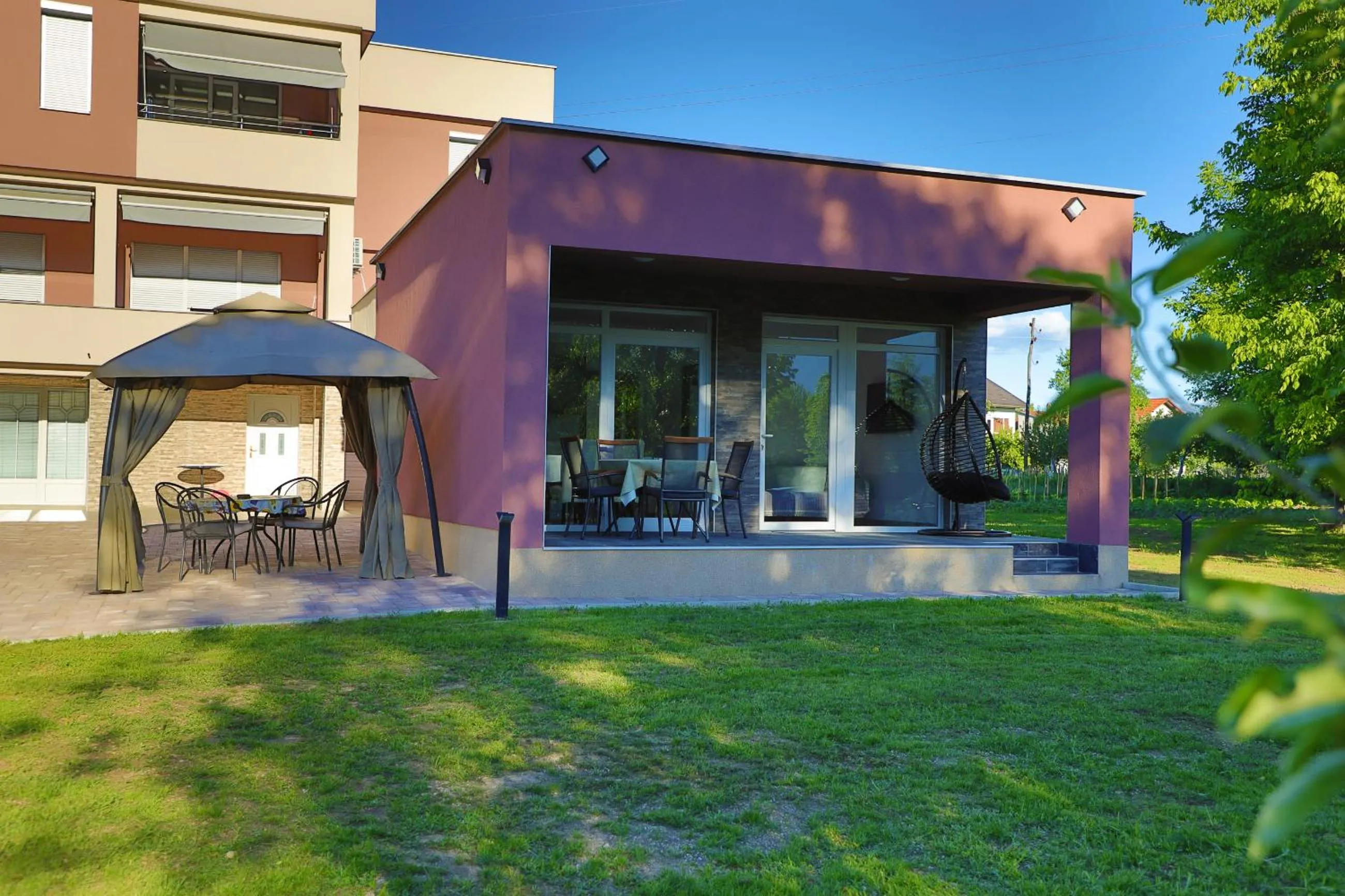 Facade/entrance in Apartment Vila Tara
