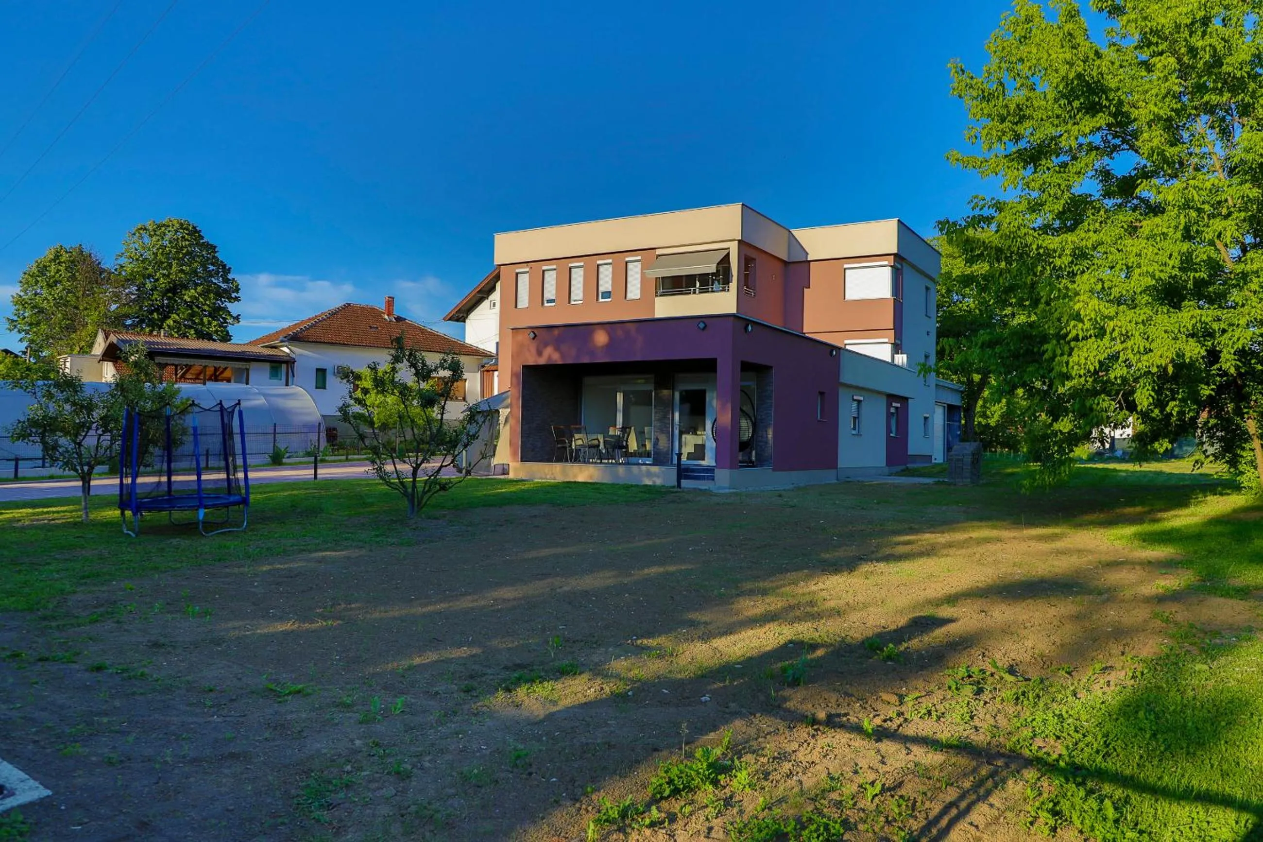 Property building in Apartment Vila Tara