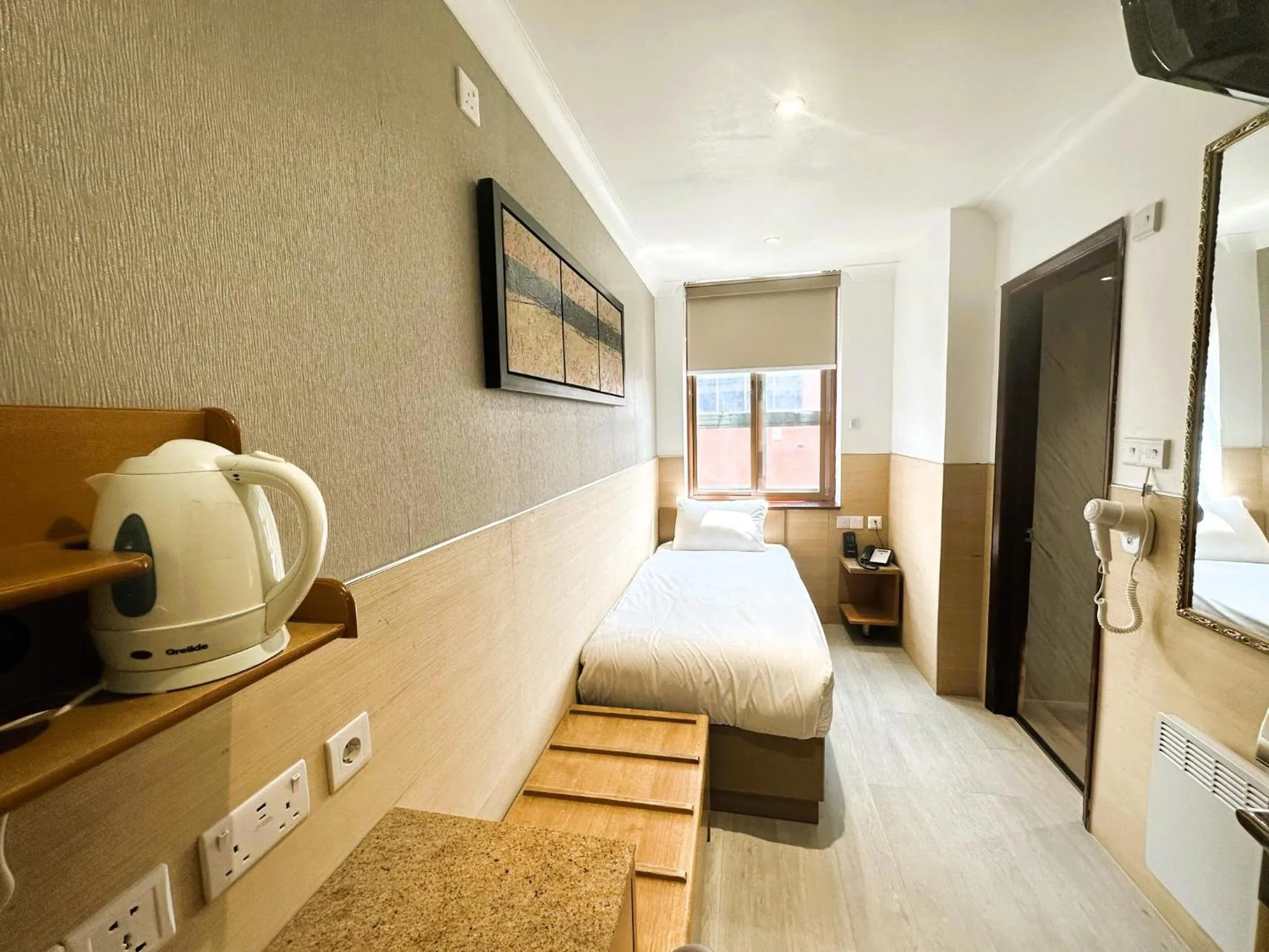 Bed in Eurotraveller Hotel- Express (Elephant & Castle)