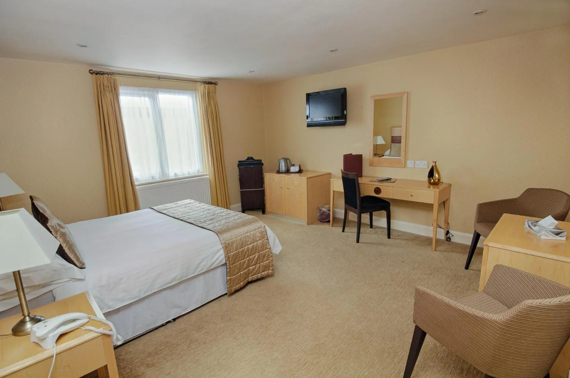 Bedroom, Bed in The Trouville Bournemouth