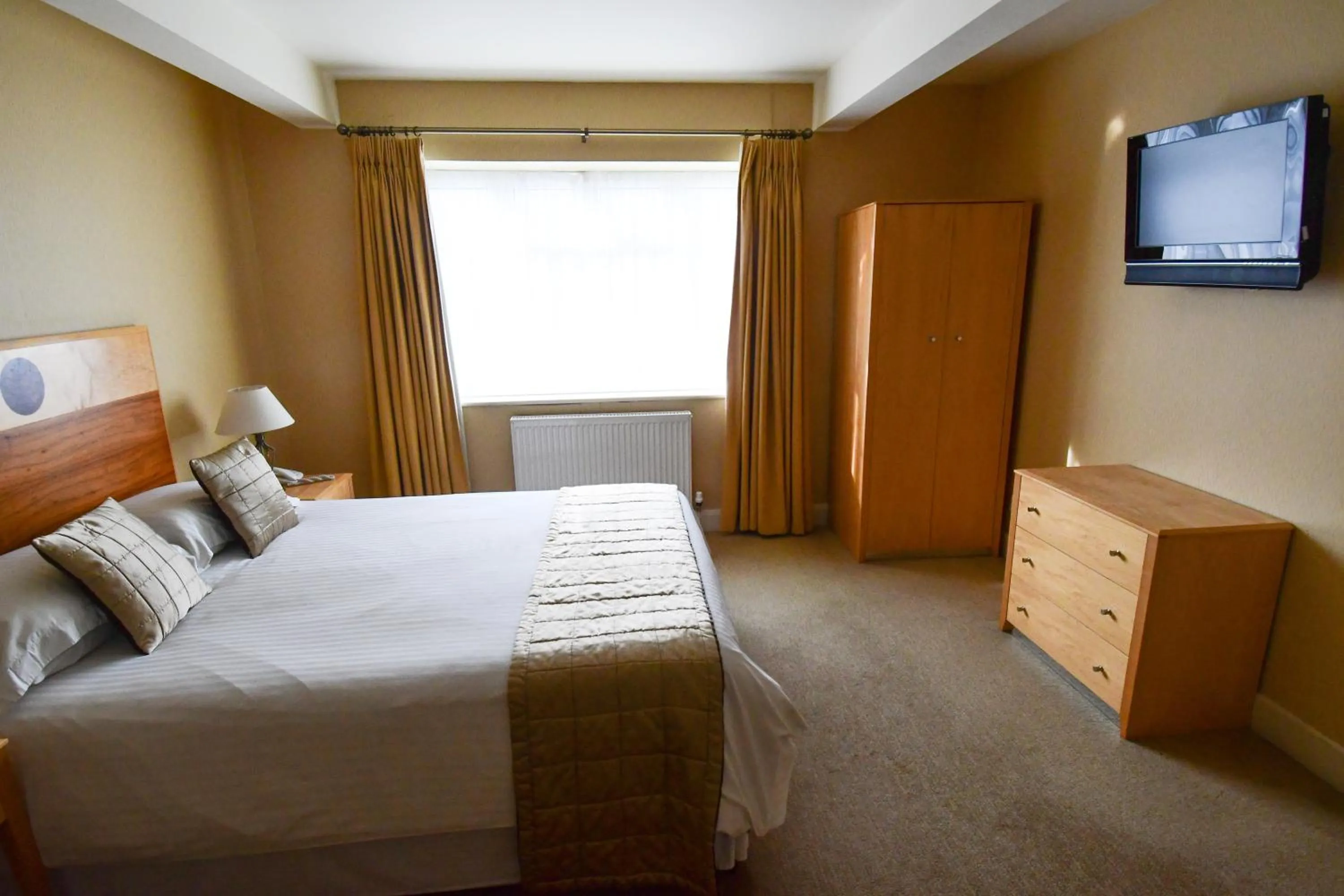 Bedroom, Bed in The Trouville Bournemouth