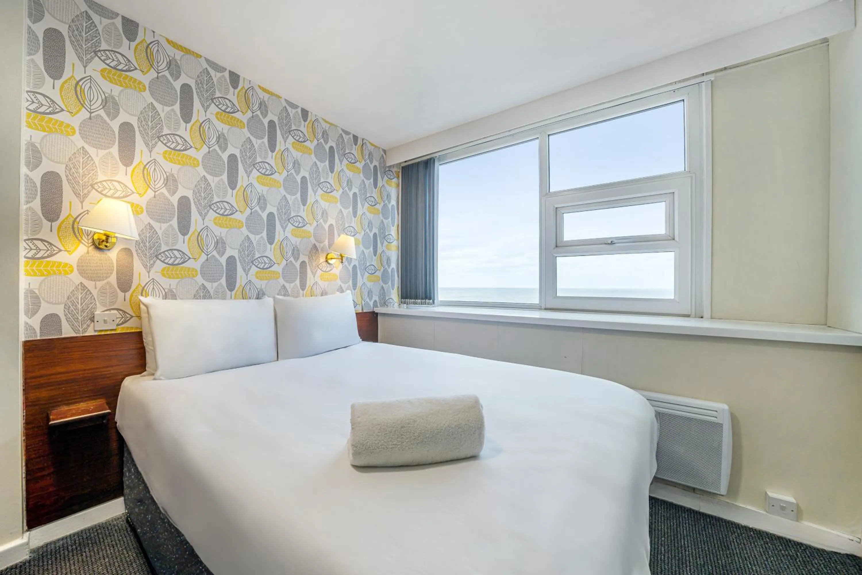 Bedroom, Bed in Bluewaters Hotel Blackpool