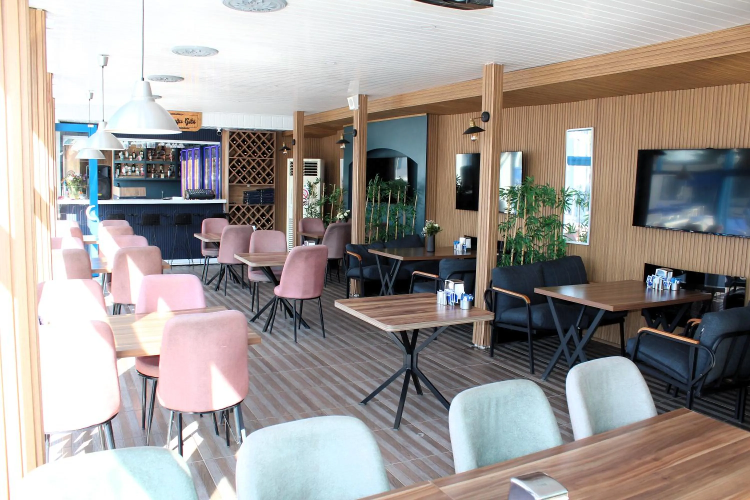 Restaurant/places to eat in Mavi Pansiyon & Restaurant