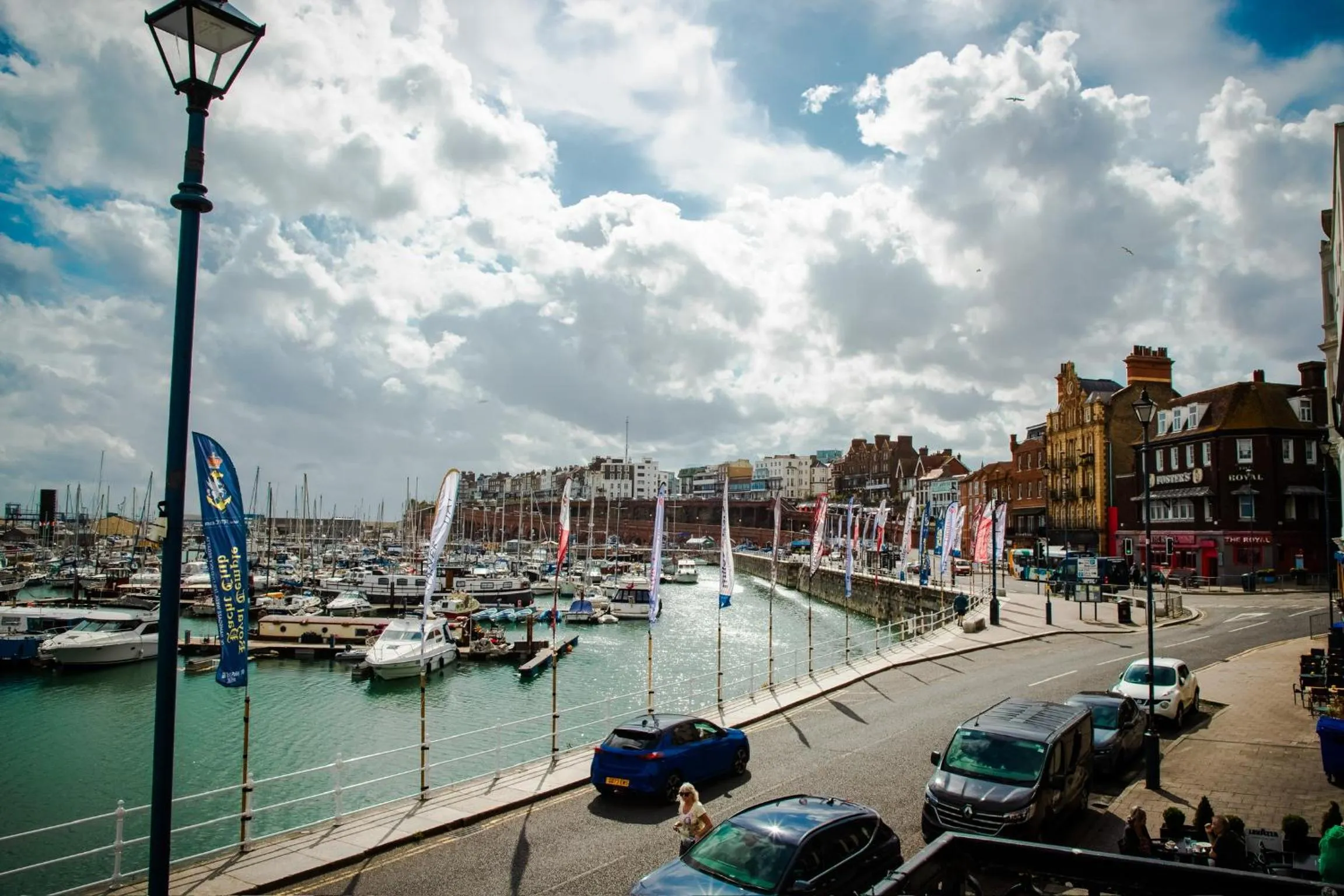 Neighbourhood in The Royal Oak Hotel