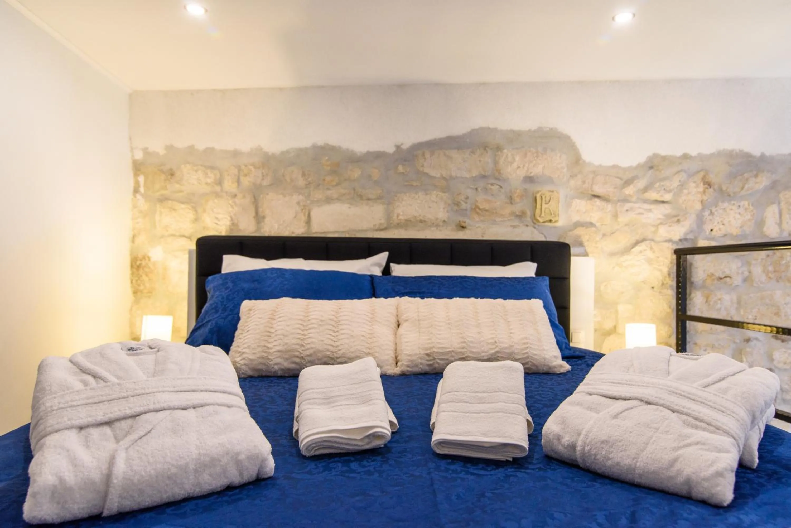 Bed in Studio Apartman REA