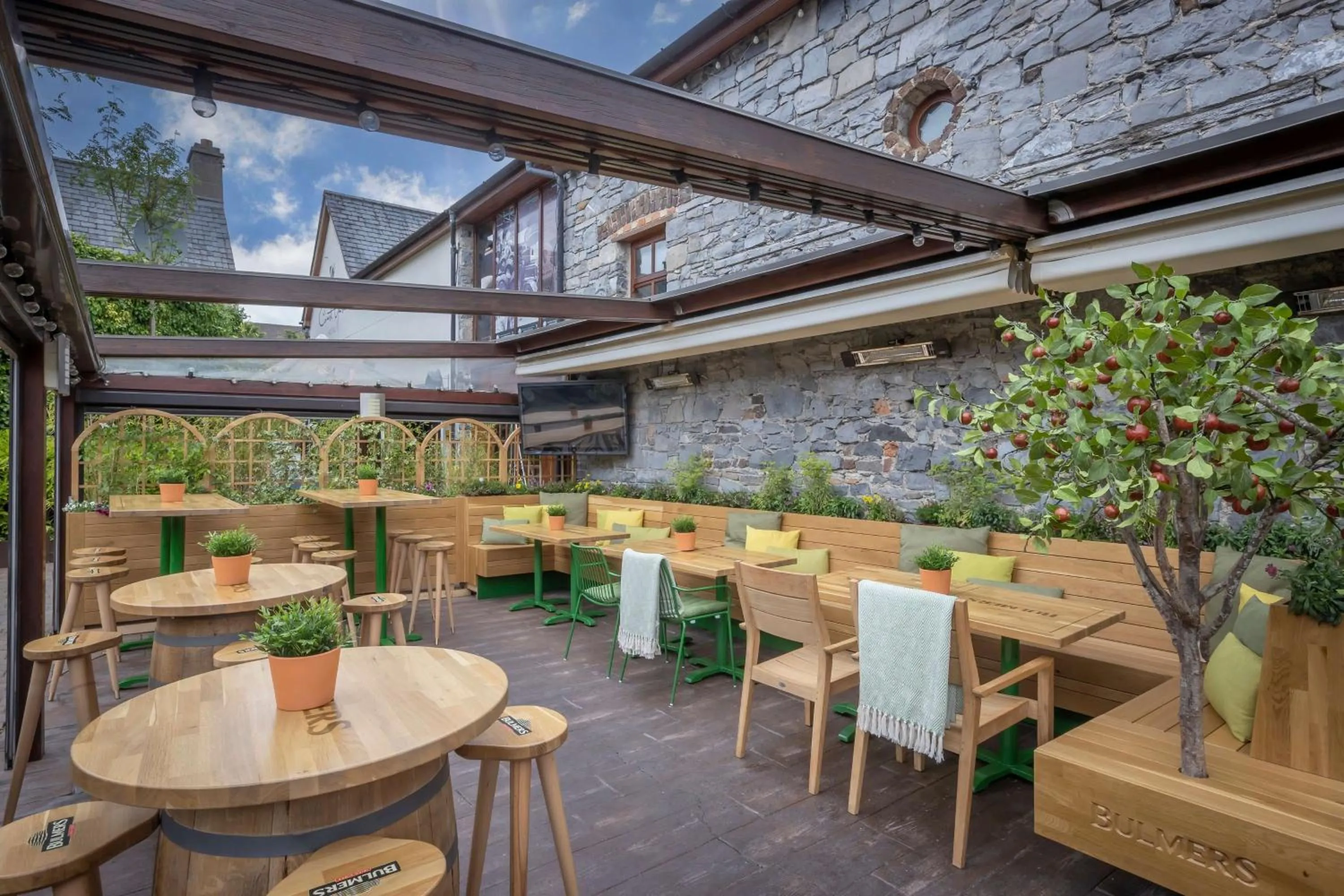 Property building in Court Yard Hotel