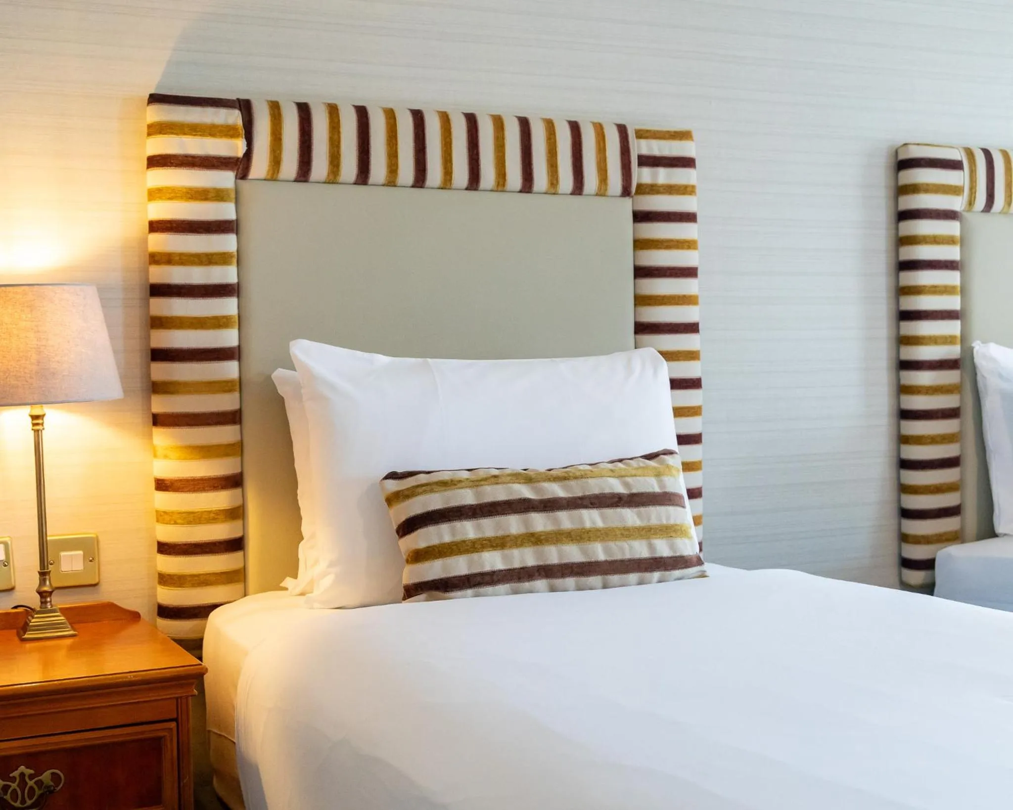 Bed in Bracken Court Hotel