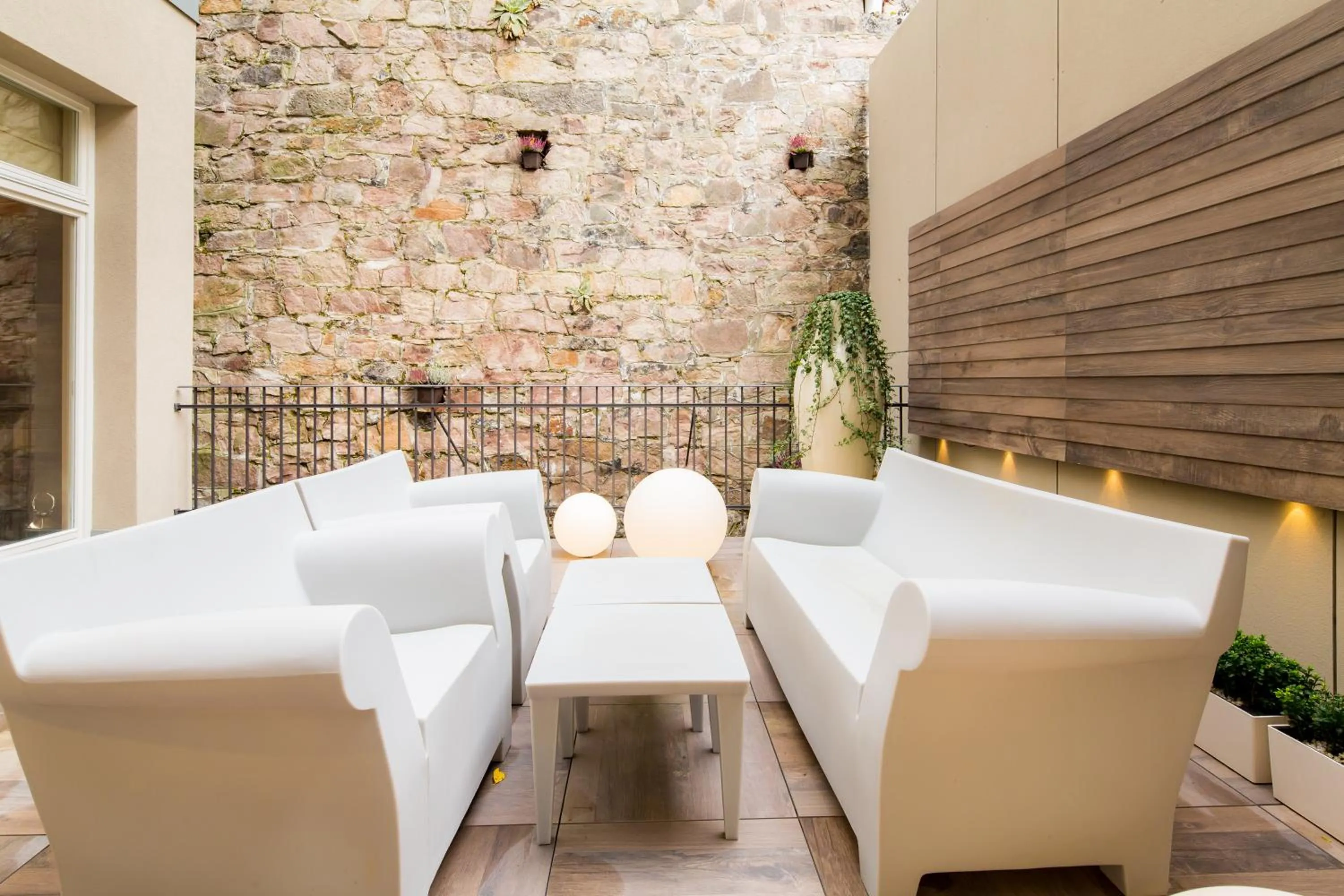 Balcony/Terrace in Rubin Luxury Apartments