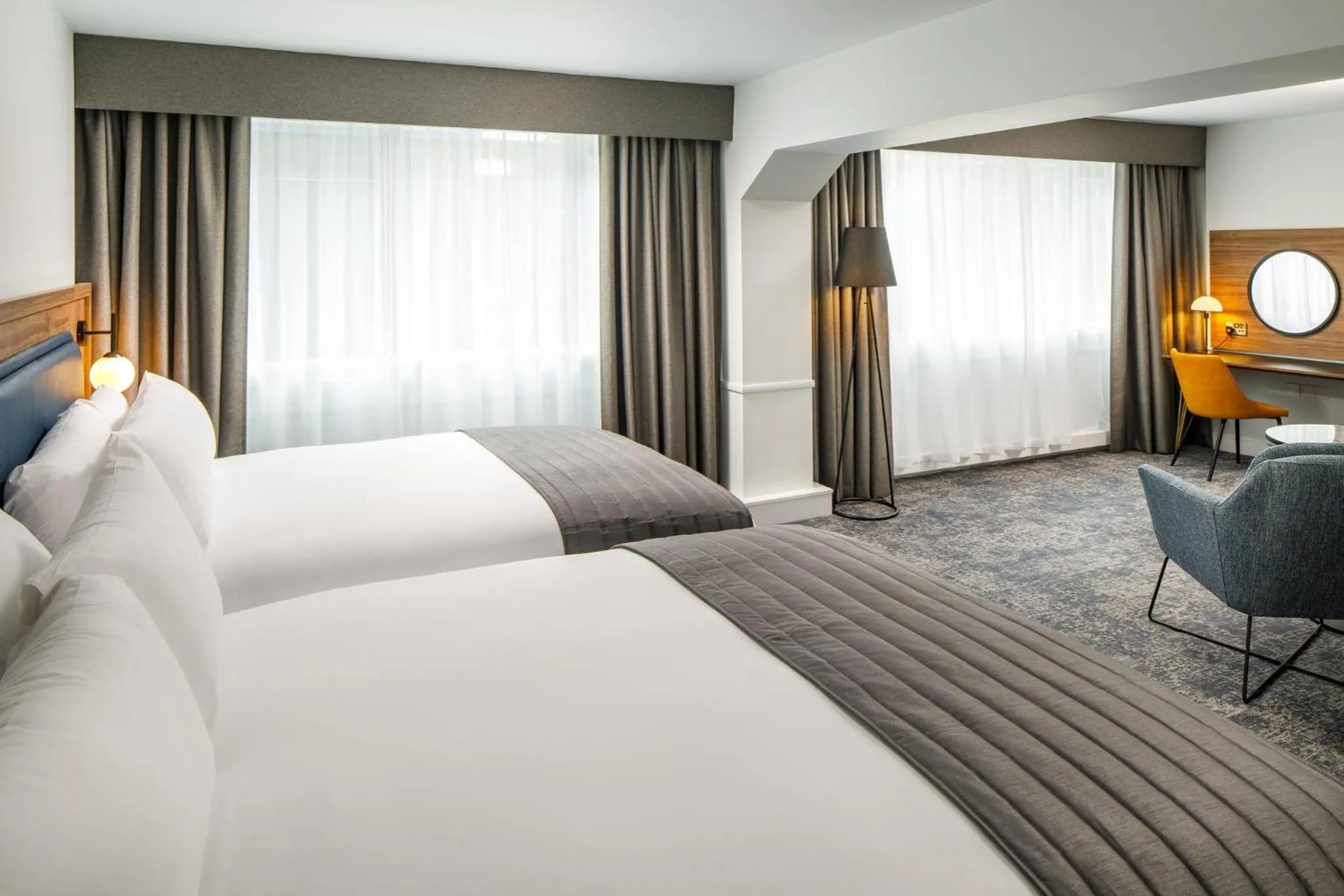 Photo of the whole room, Bed in Crowne Plaza Manchester Airport by IHG