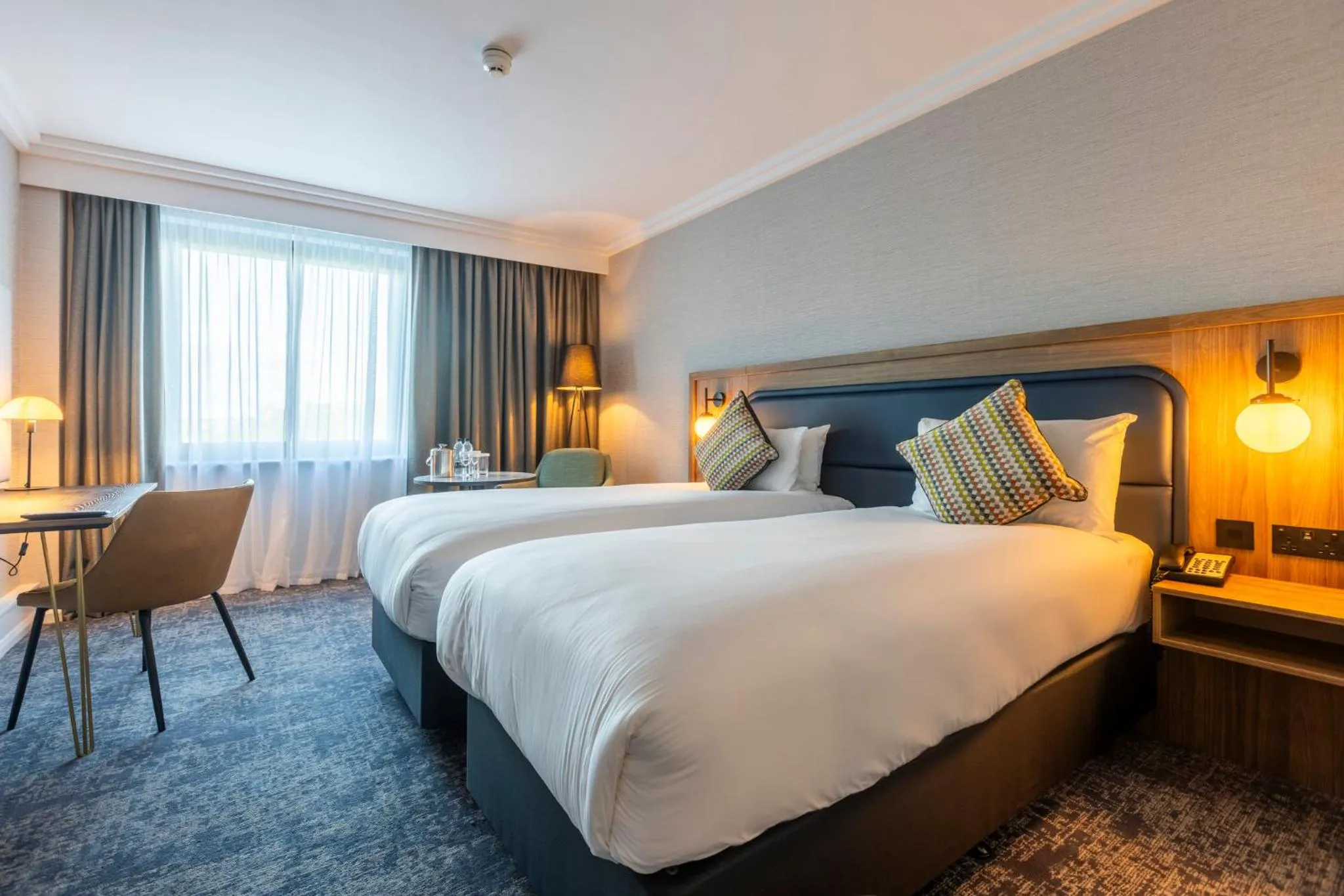 Photo of the whole room, Bed in Crowne Plaza Manchester Airport by IHG