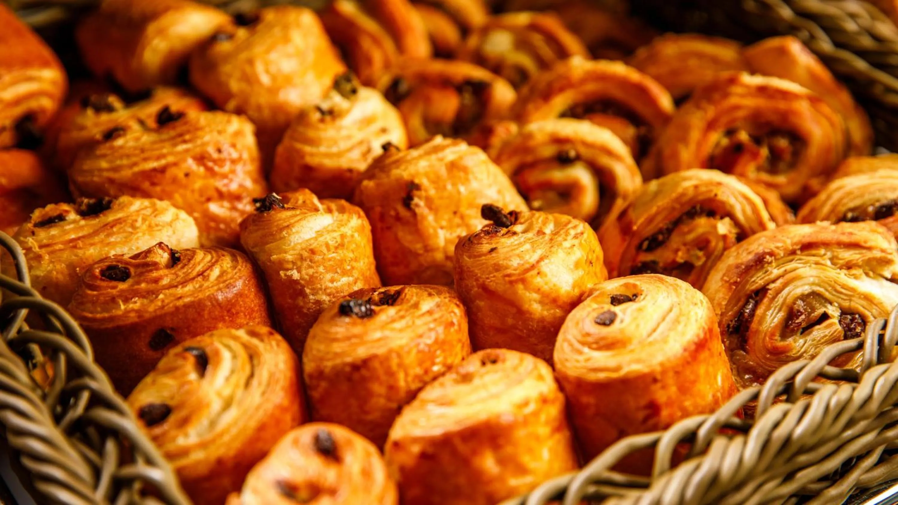 Breakfast in Crowne Plaza Manchester Airport by IHG