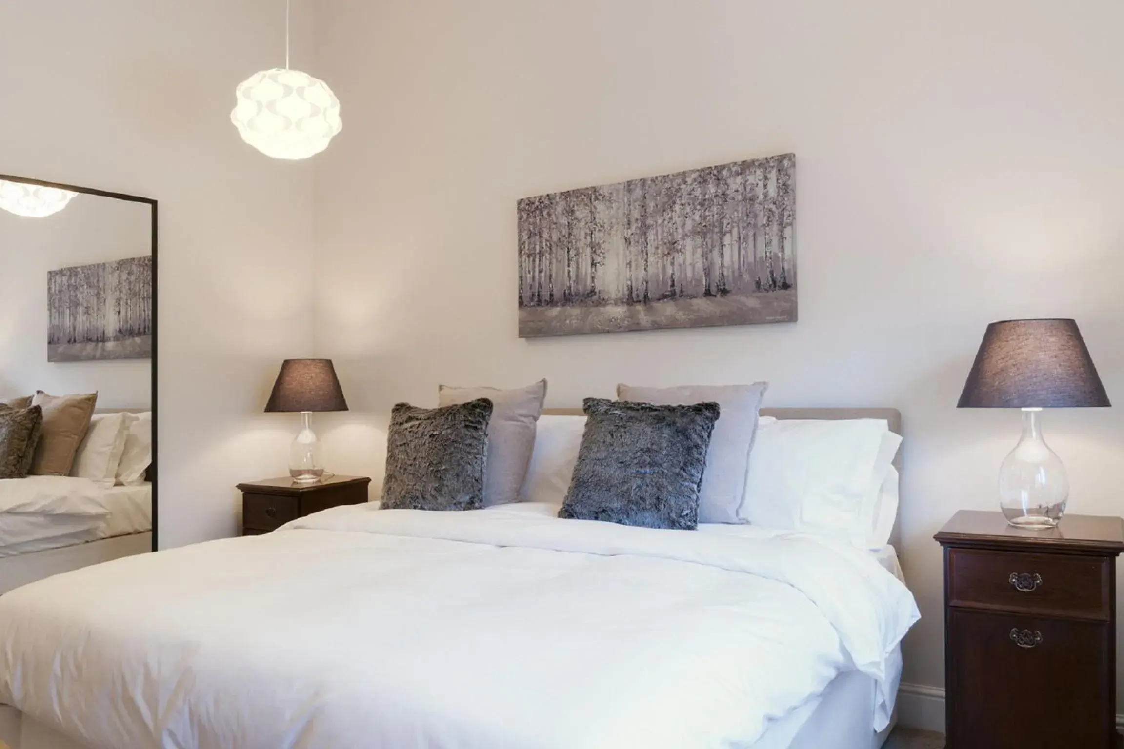 Bedroom, Bed in Hurtwood Hotel Bedroom, Bed in Hurtwood Hotel