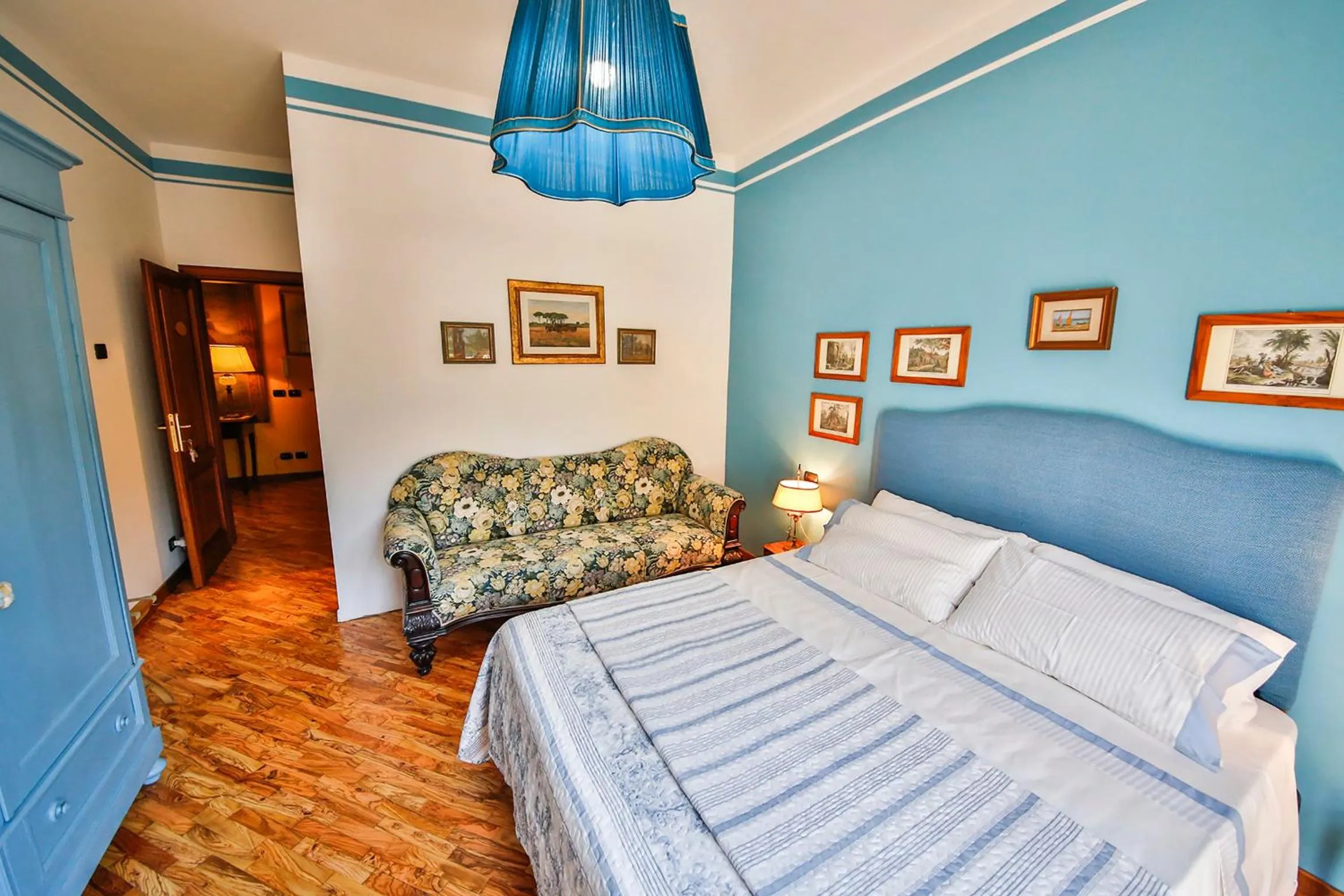 Photo of the whole room, Bed in Baronessa B&B Florence