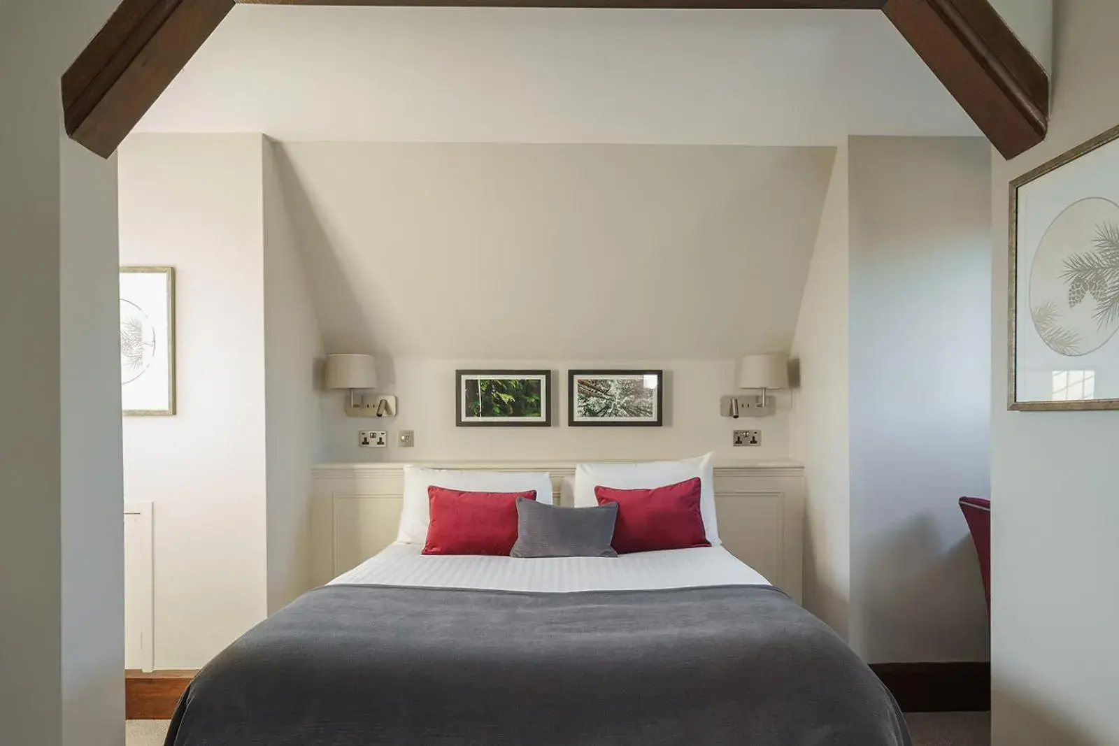 Main House Comfy Room in Fanhams Hall, Exclusive Collection Main House Comfy Room in Fanhams Hall, Exclusive Collection