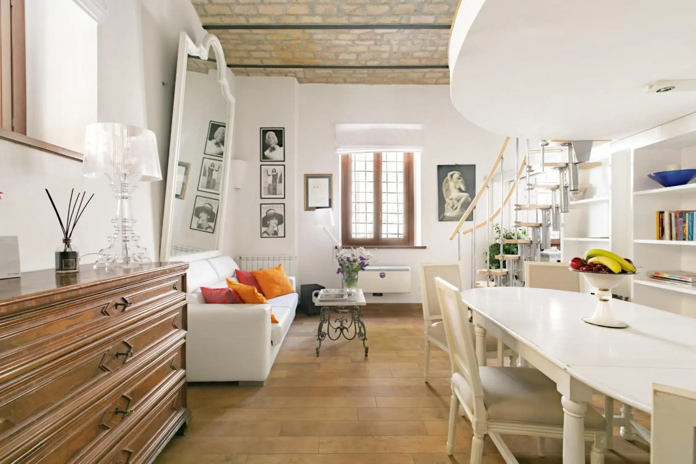 Leopardo 28 - Loft in Trastevere Leopardo 28 - Loft in Trastevere