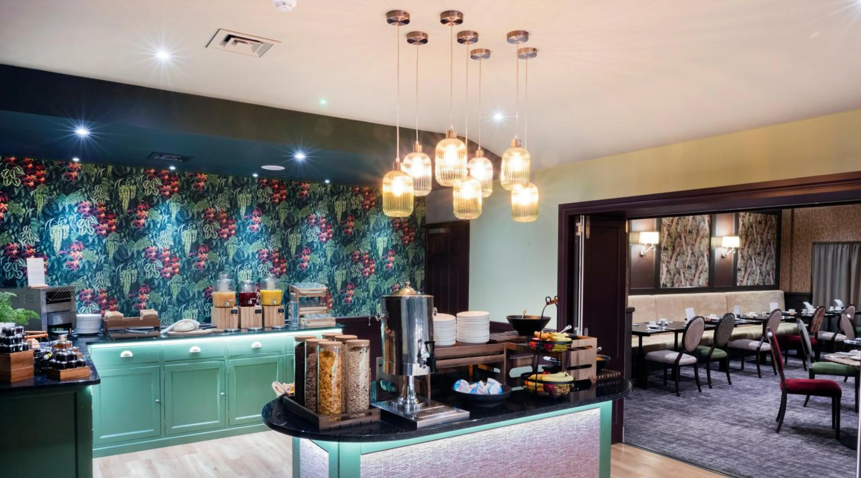 Breakfast in Park Farm Hotel