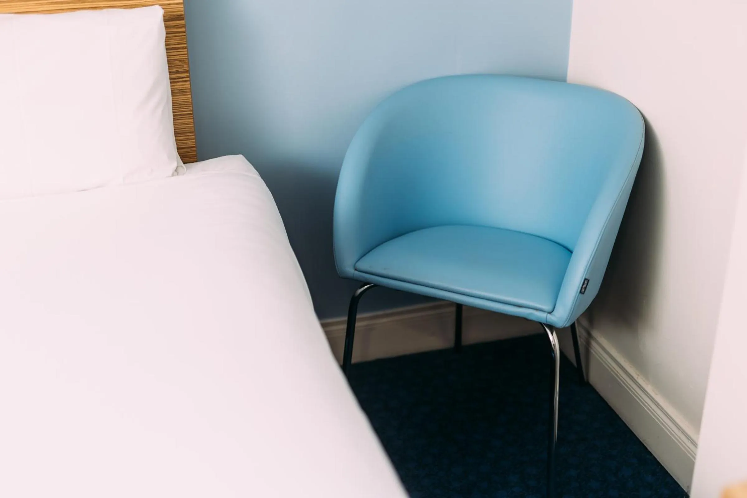 Seating area in Travelodge Belfast